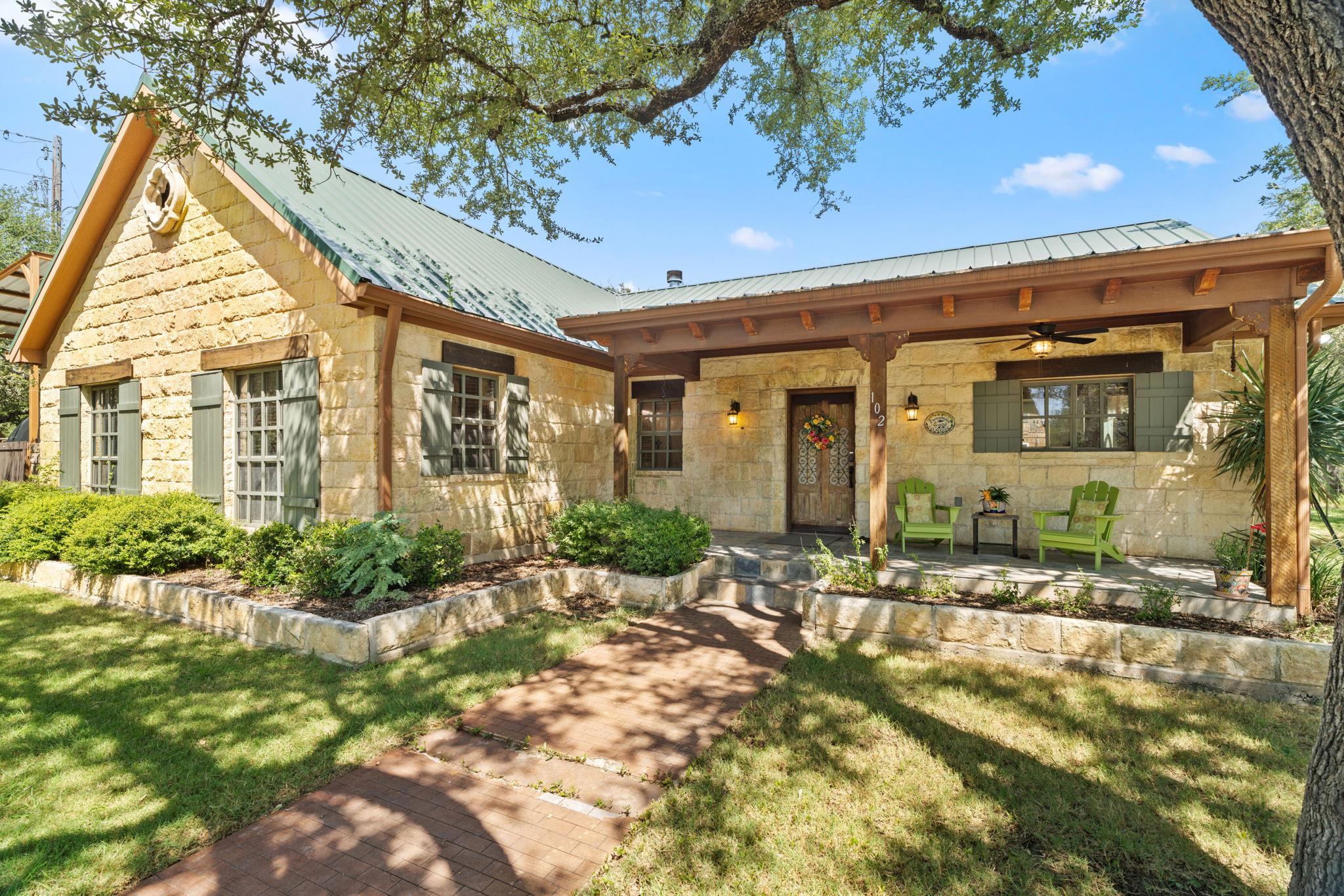 Single Family Residence