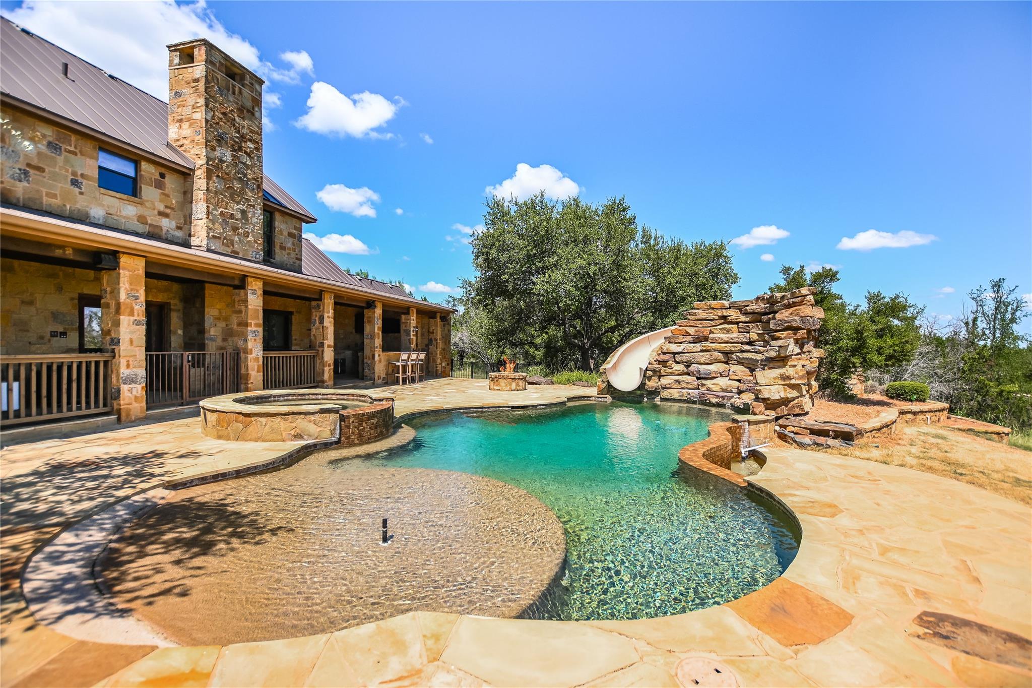 Single Family Residence