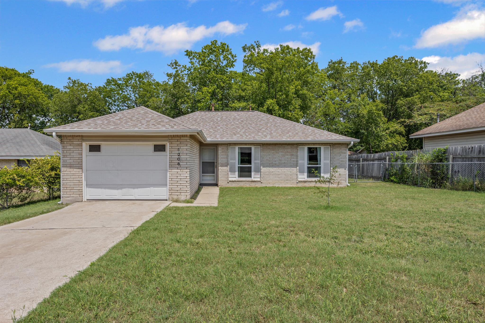 Single Family Residence