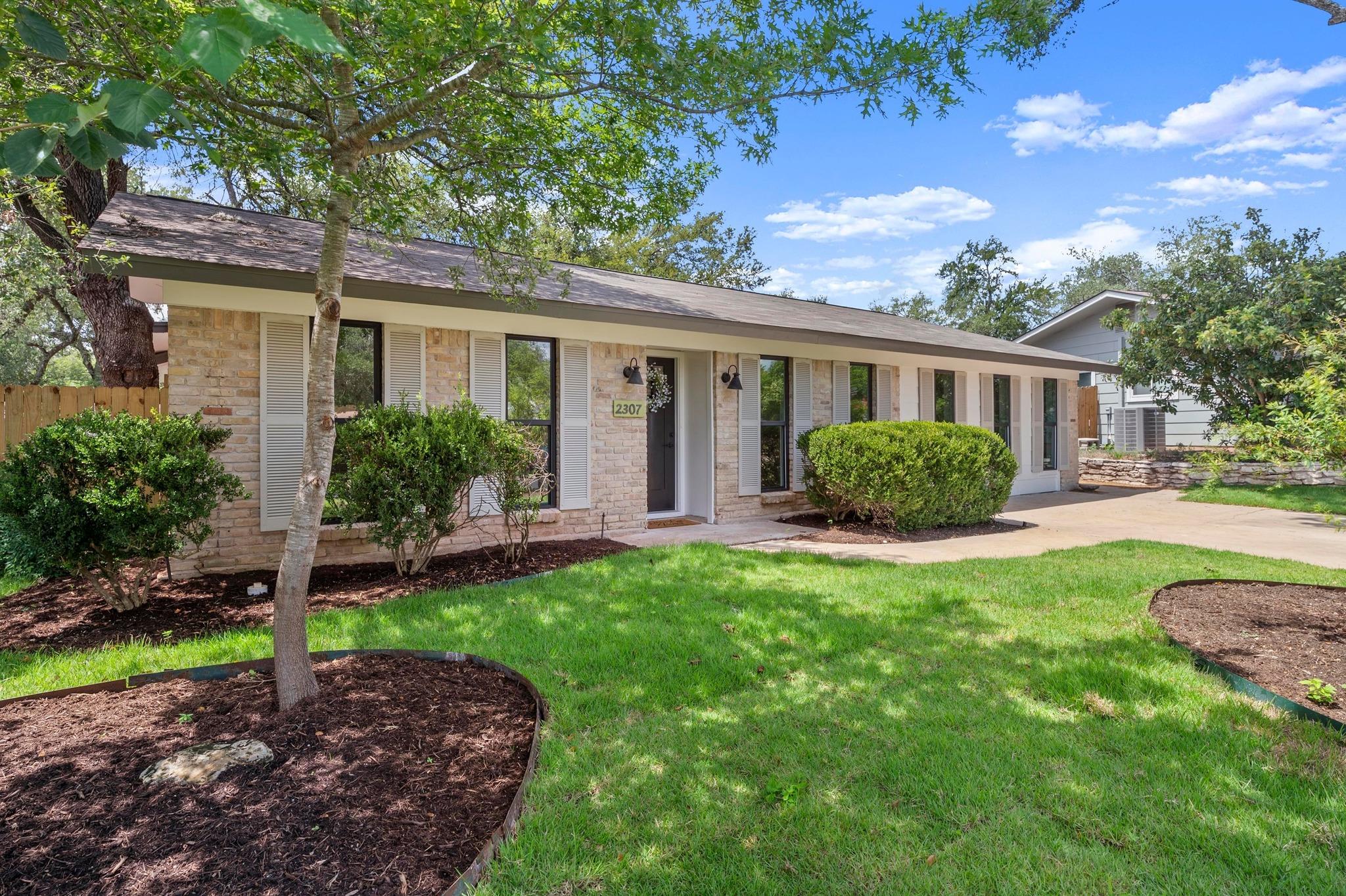 Single Family Residence