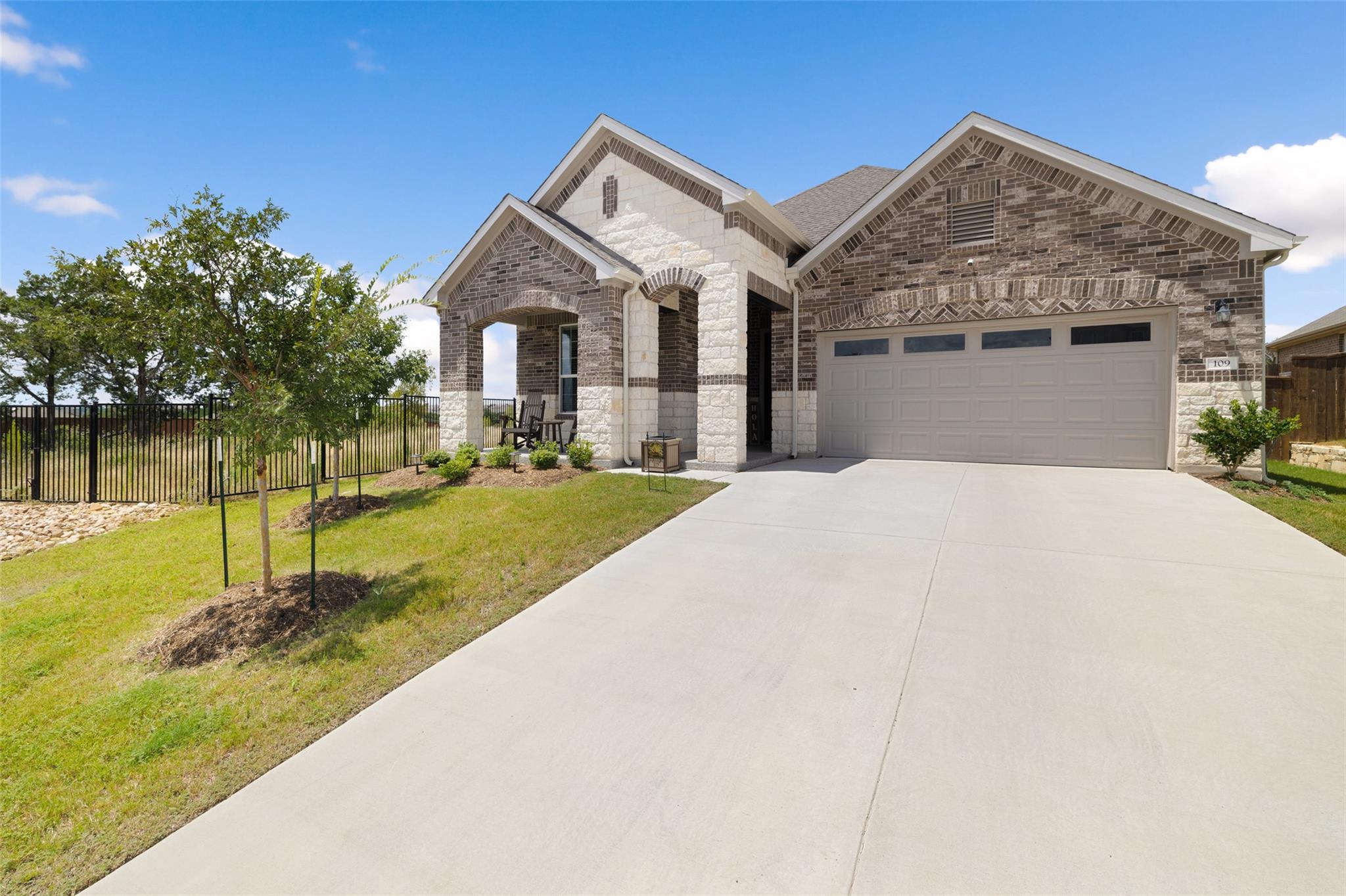 Single Family Residence