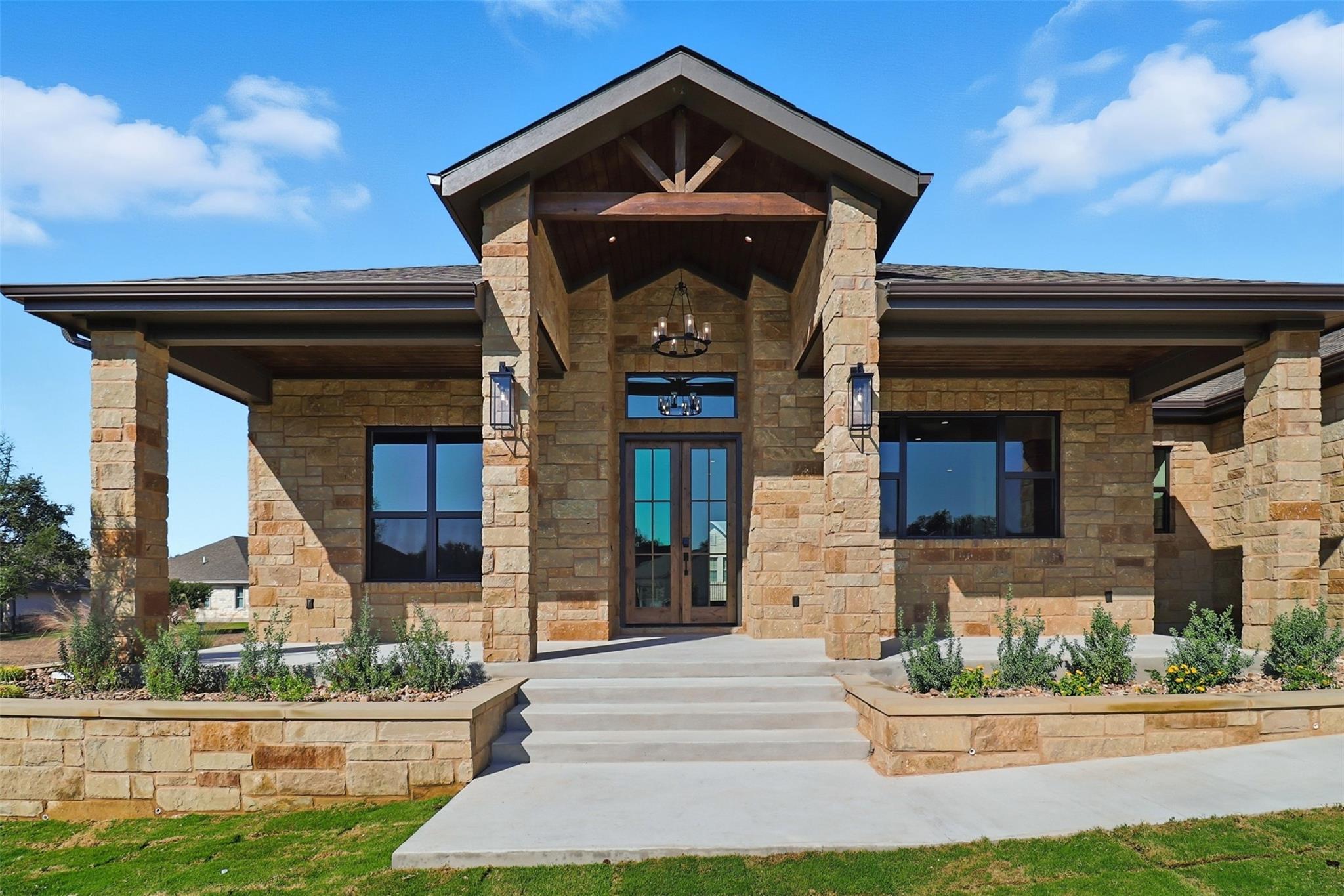 Single Family Residence