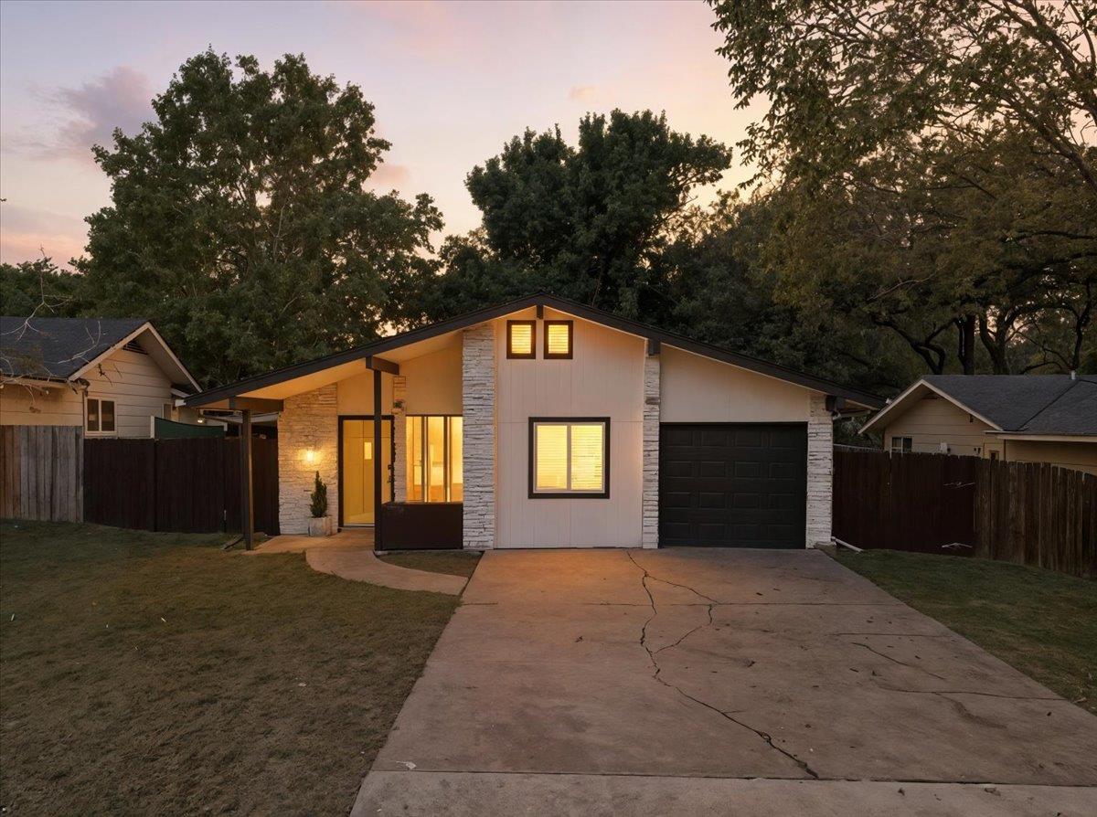 Single Family Residence