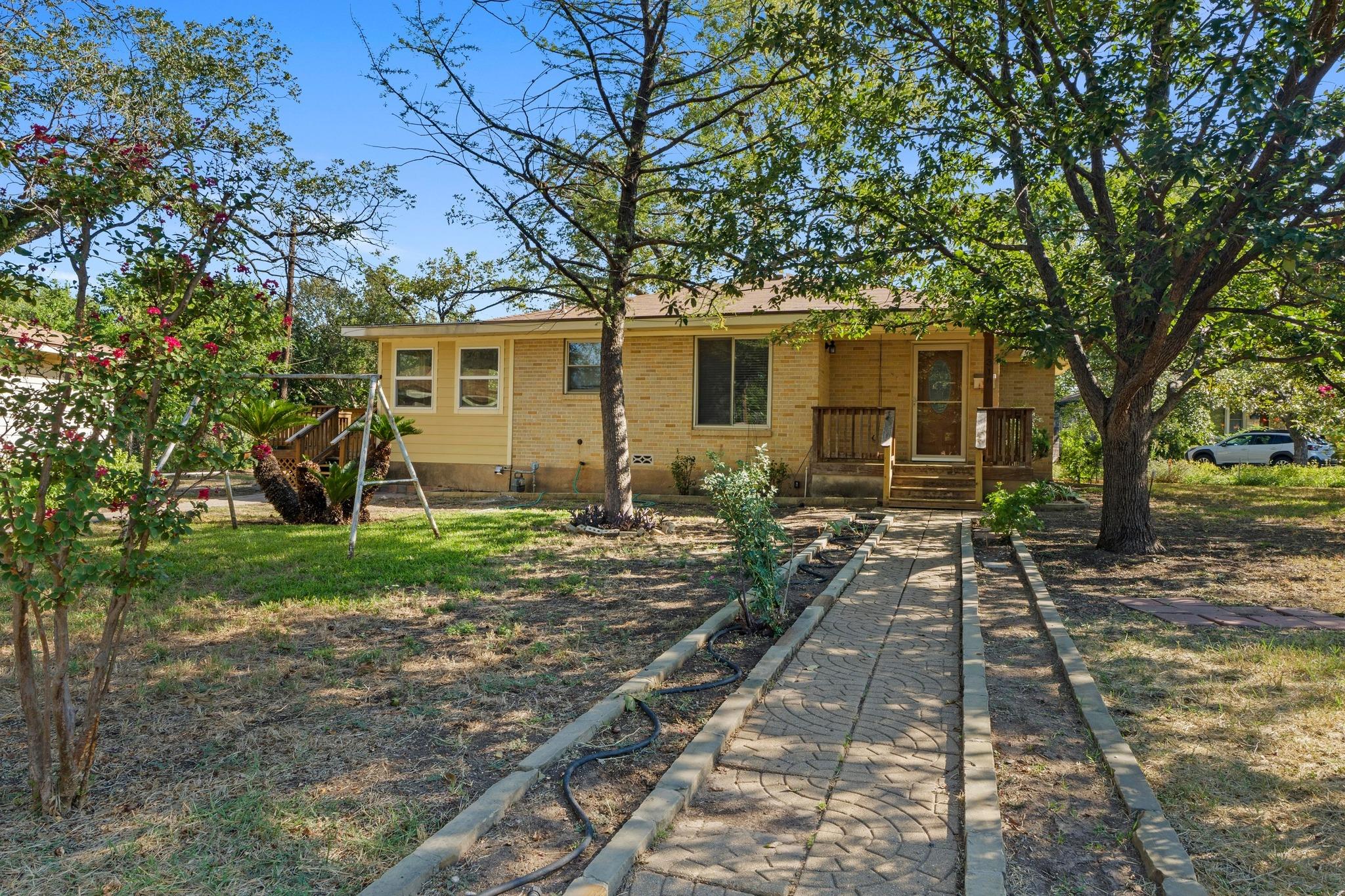 Single Family Residence