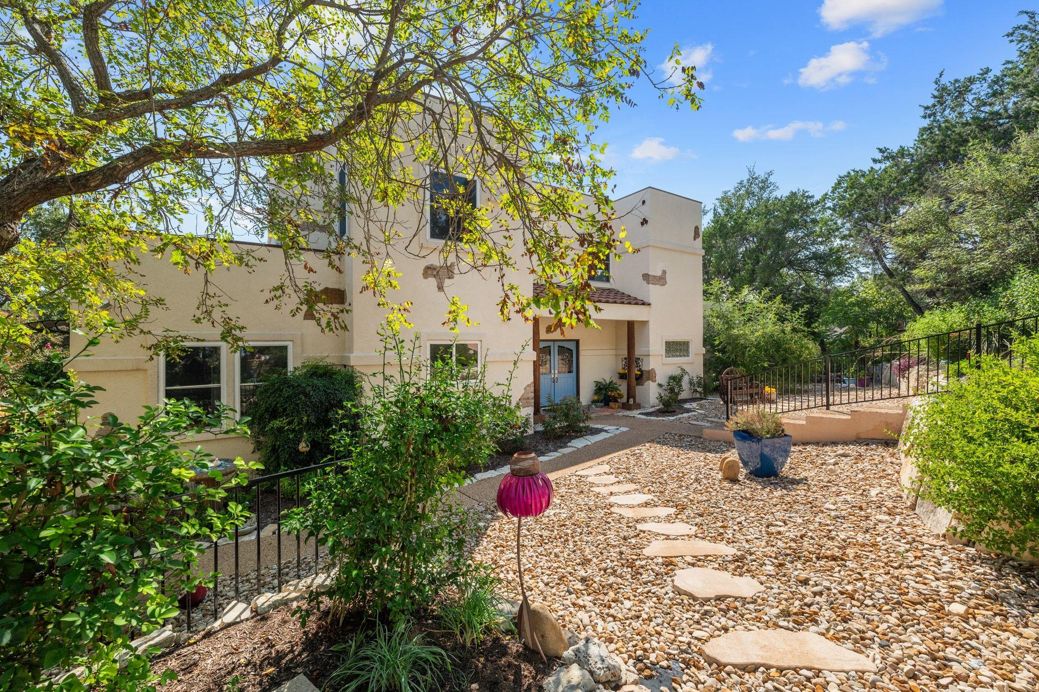 Single Family Residence
