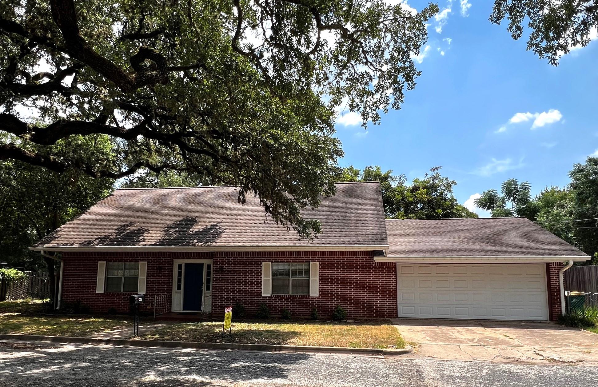 Single Family Residence