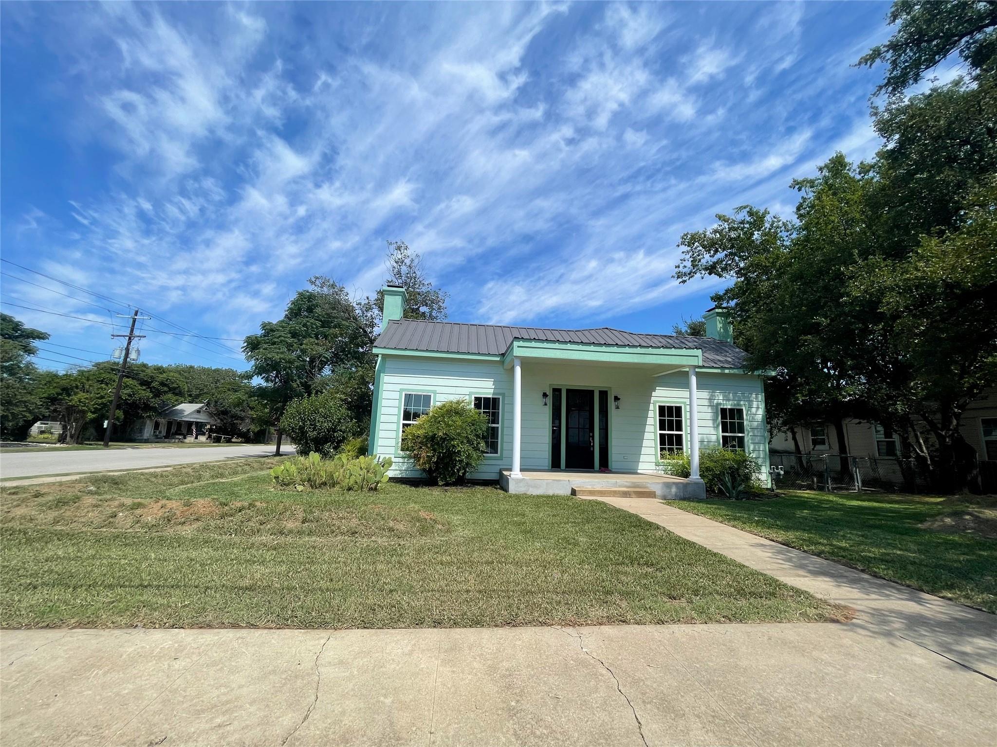 Single Family Residence