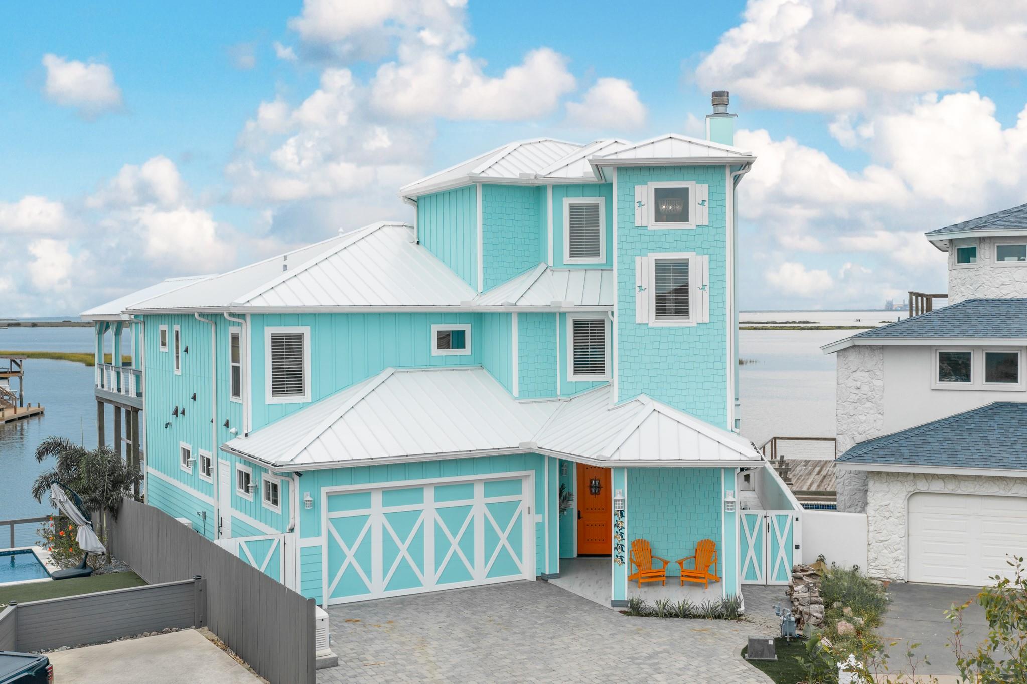 Single Family Residence