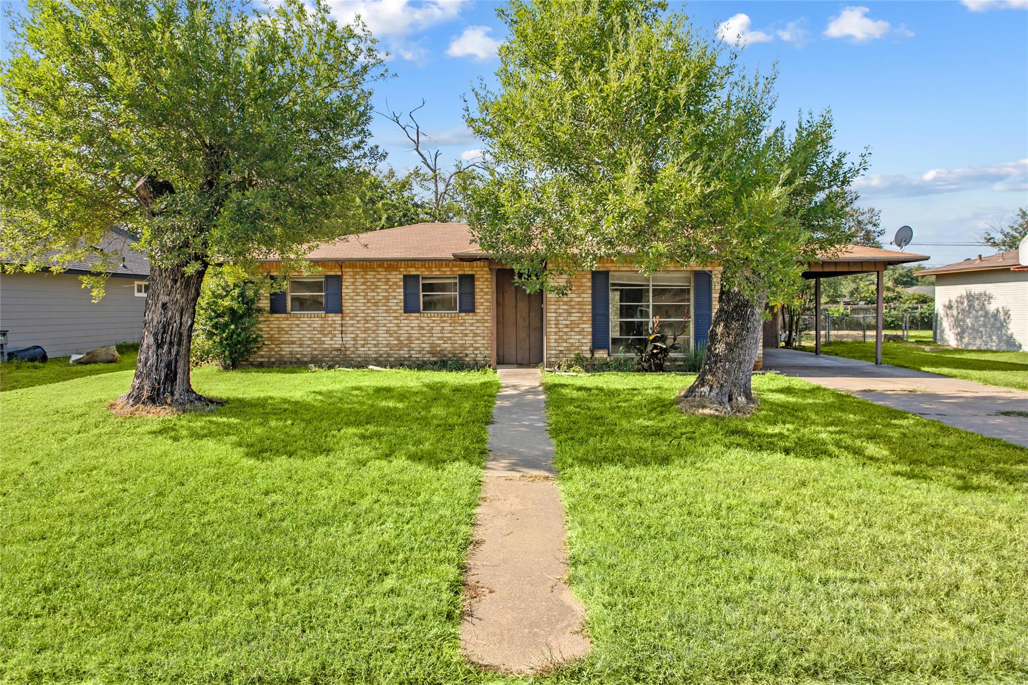 Single Family Residence