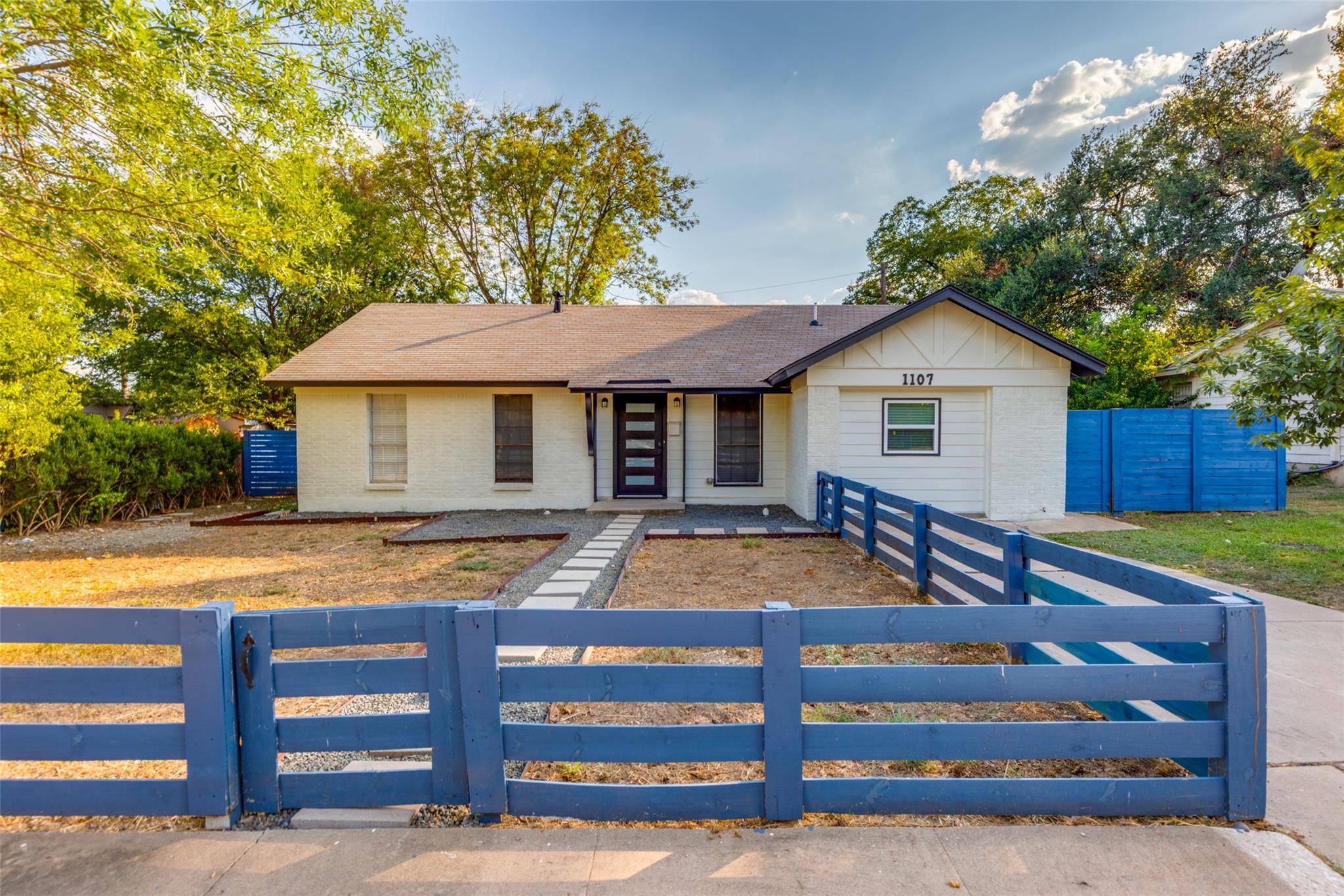 Single Family Residence