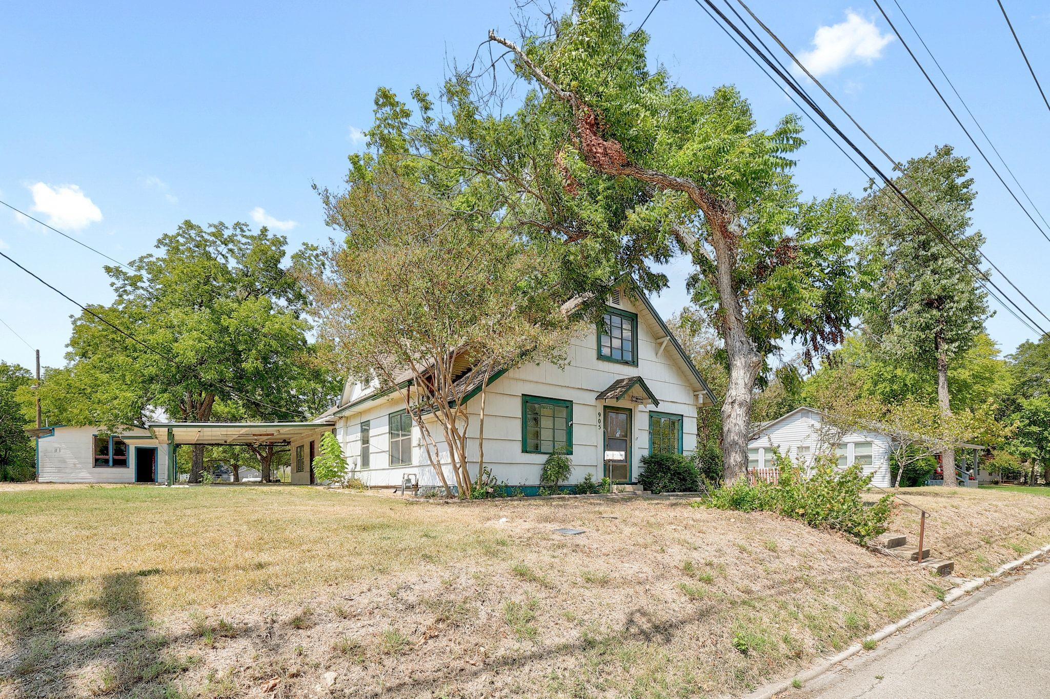 Single Family Residence