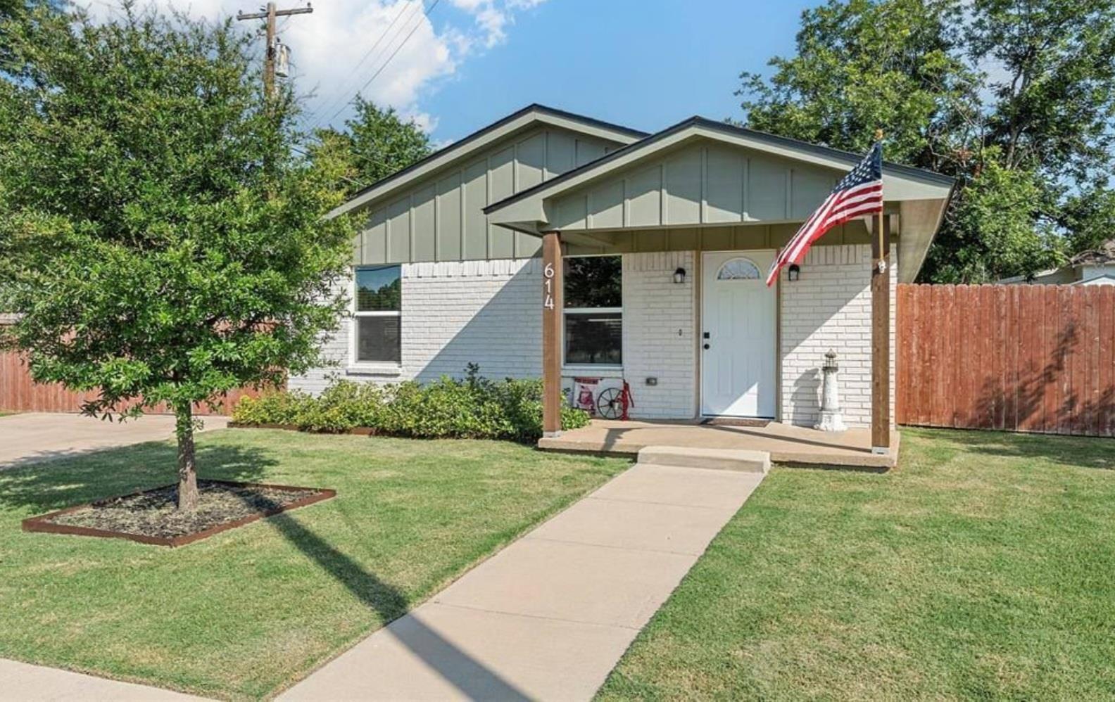 Single Family Residence