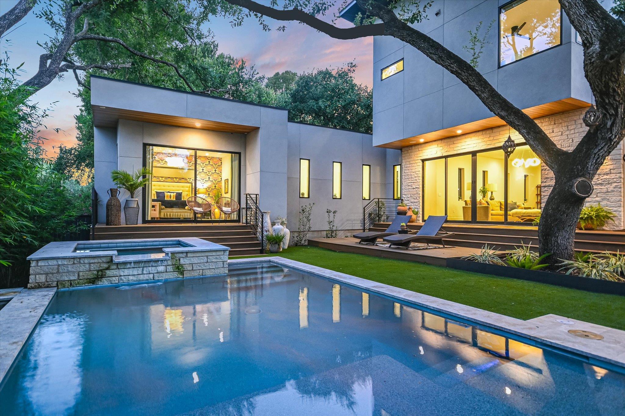 Single Family Residence