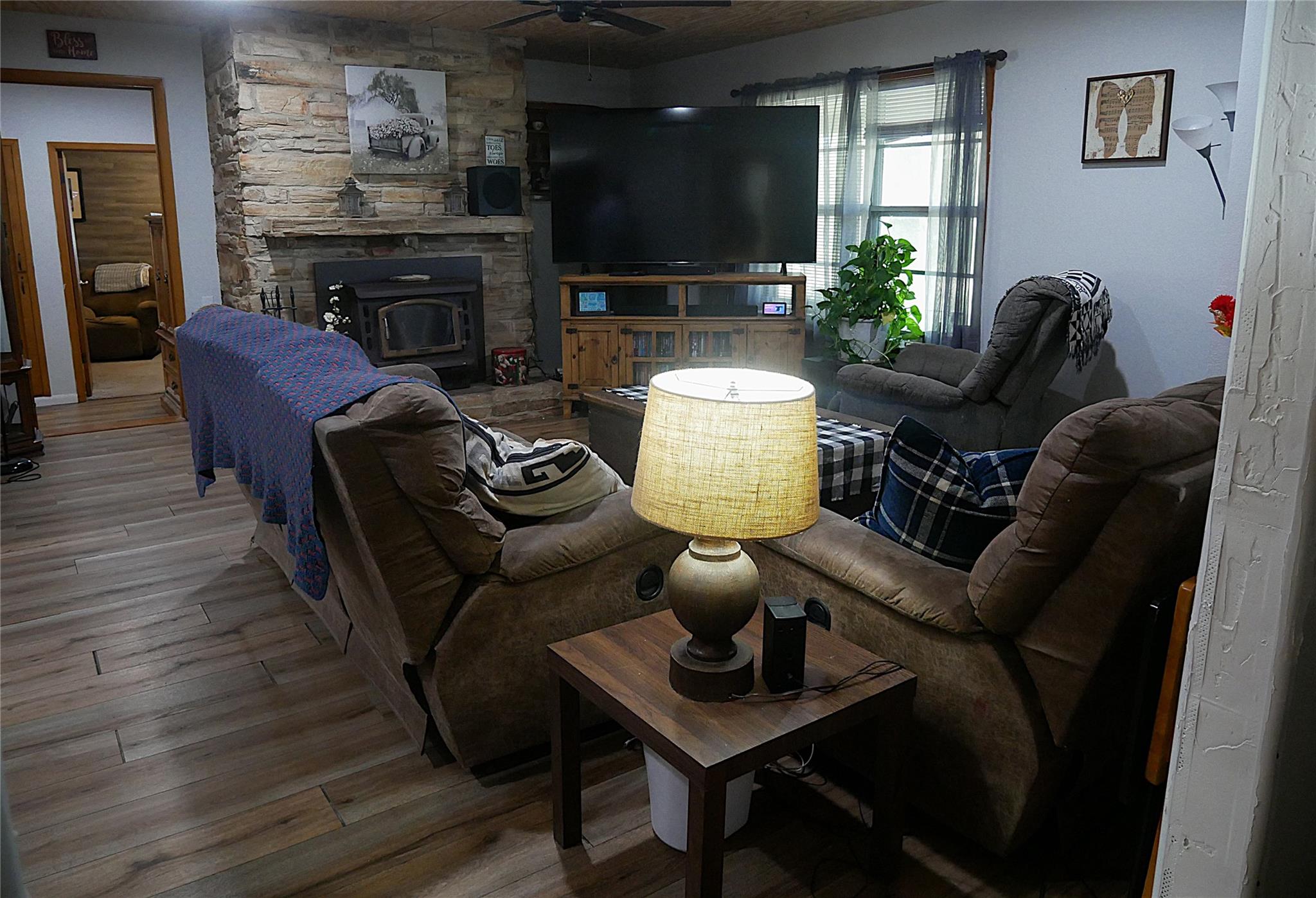 Photo 13
