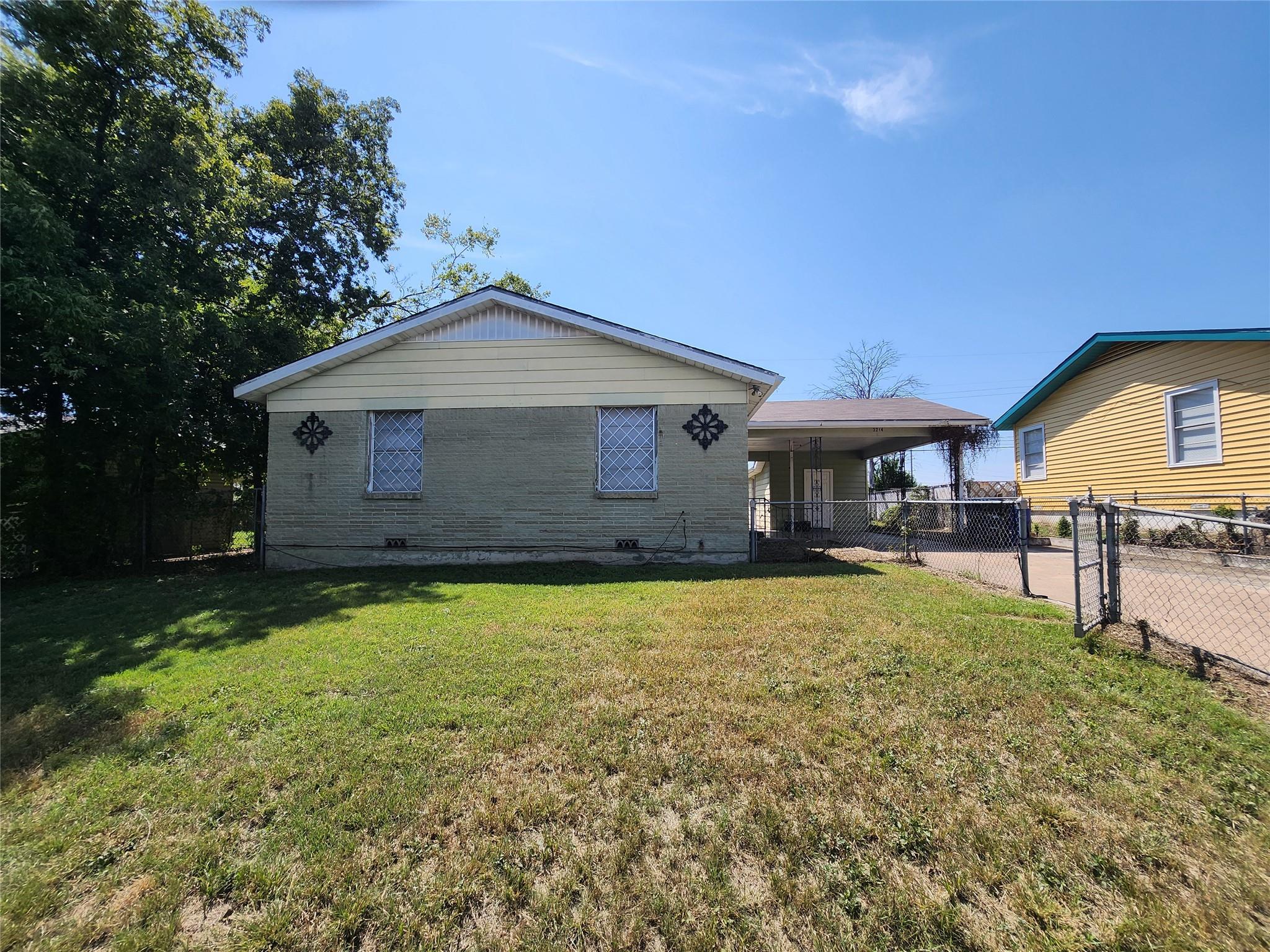 Single Family Residence