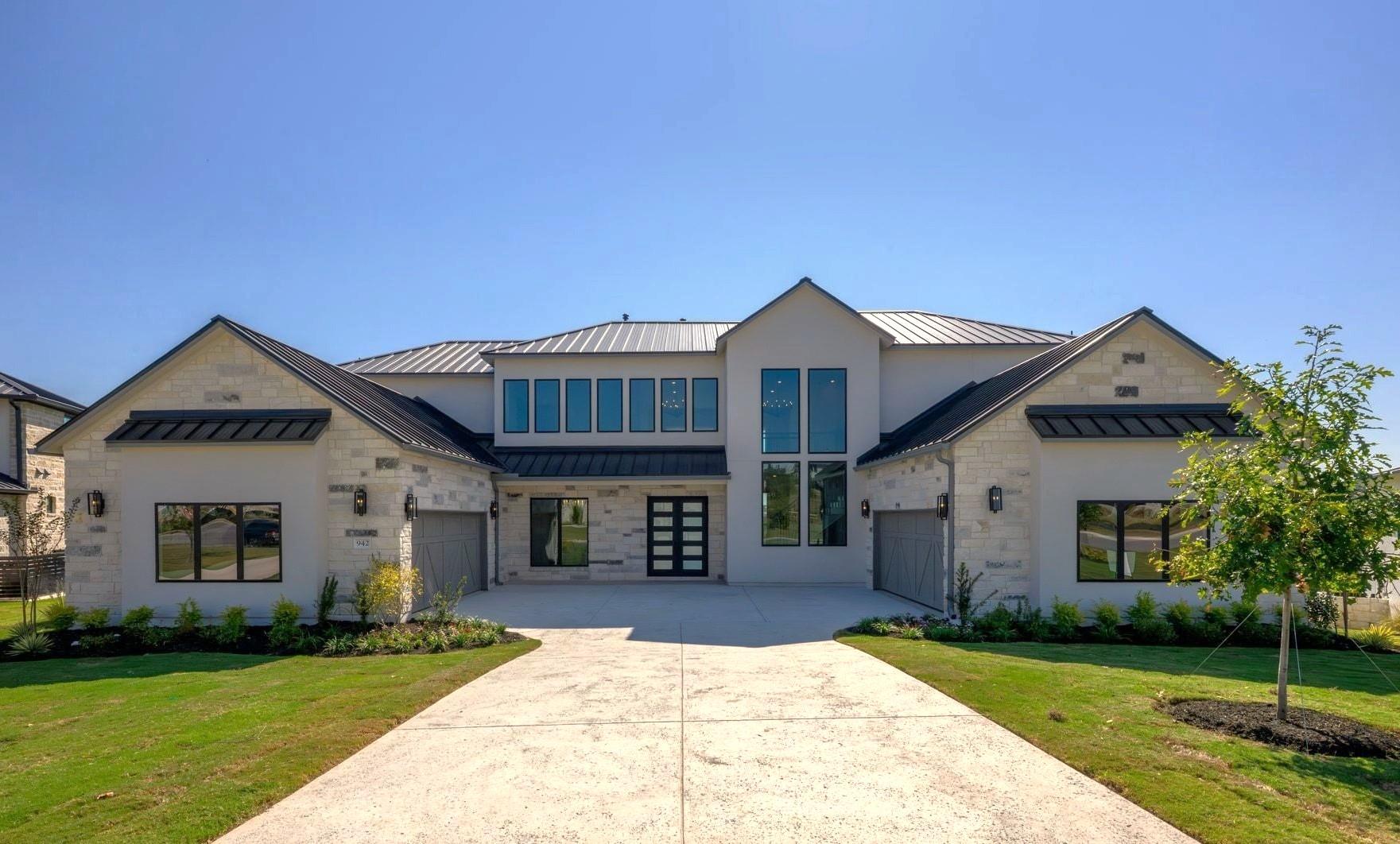 942 Bristol Creek