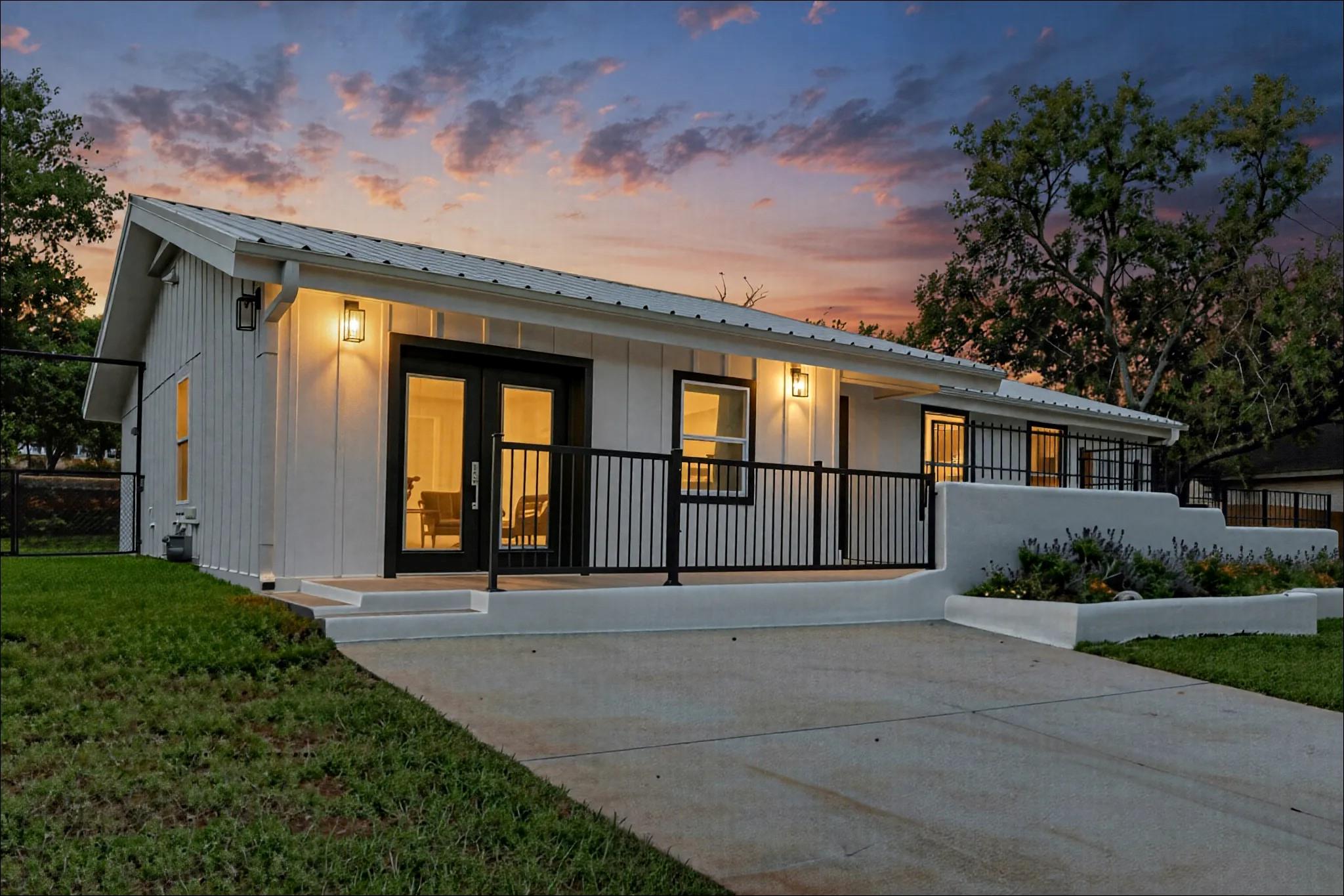 Single Family Residence