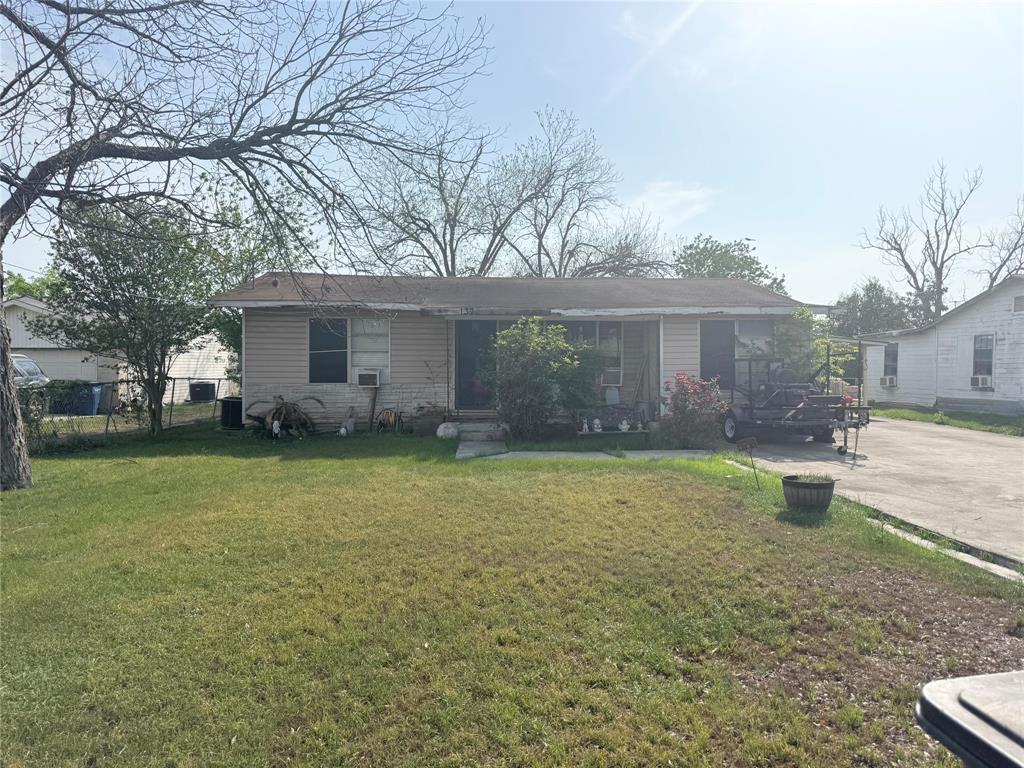Single Family Residence