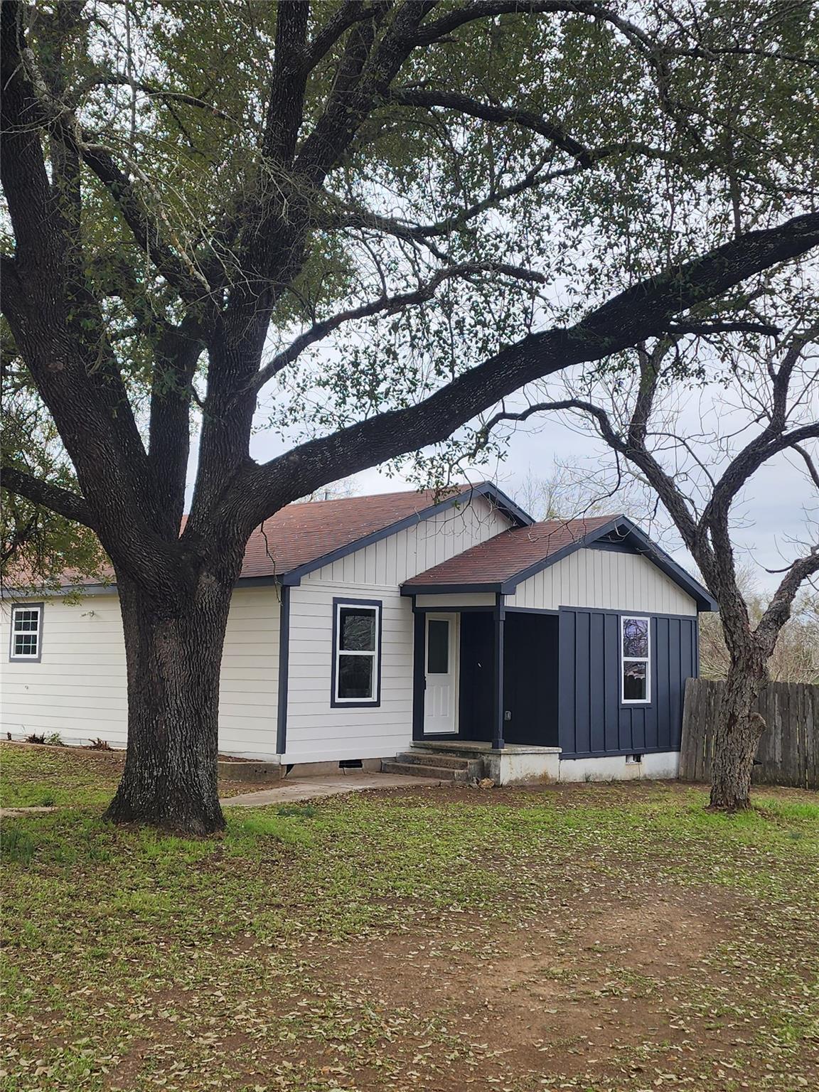 Single Family Residence