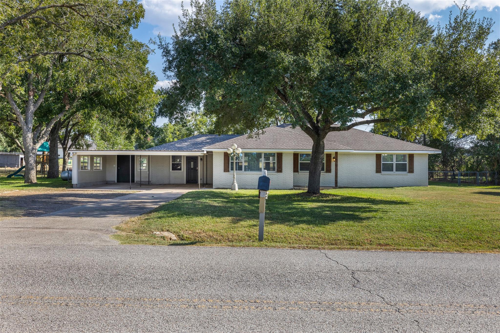 Single Family Residence