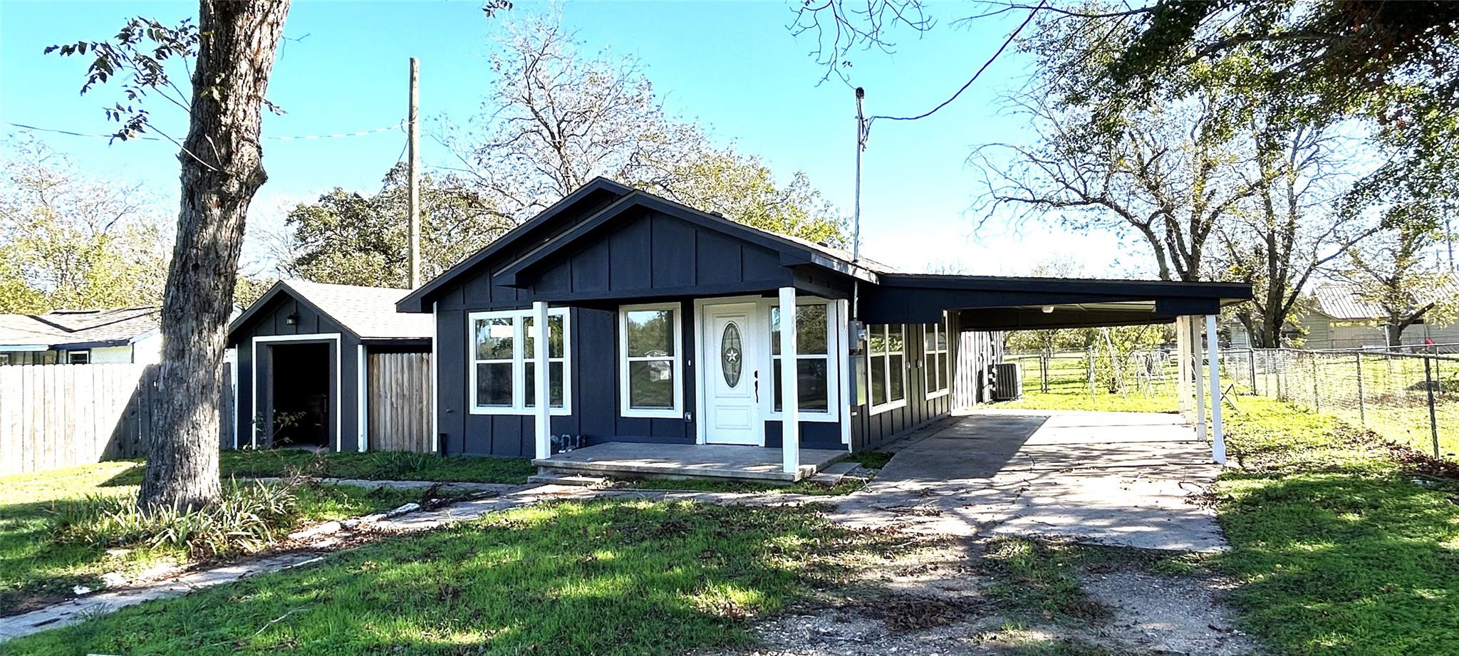 Single Family Residence