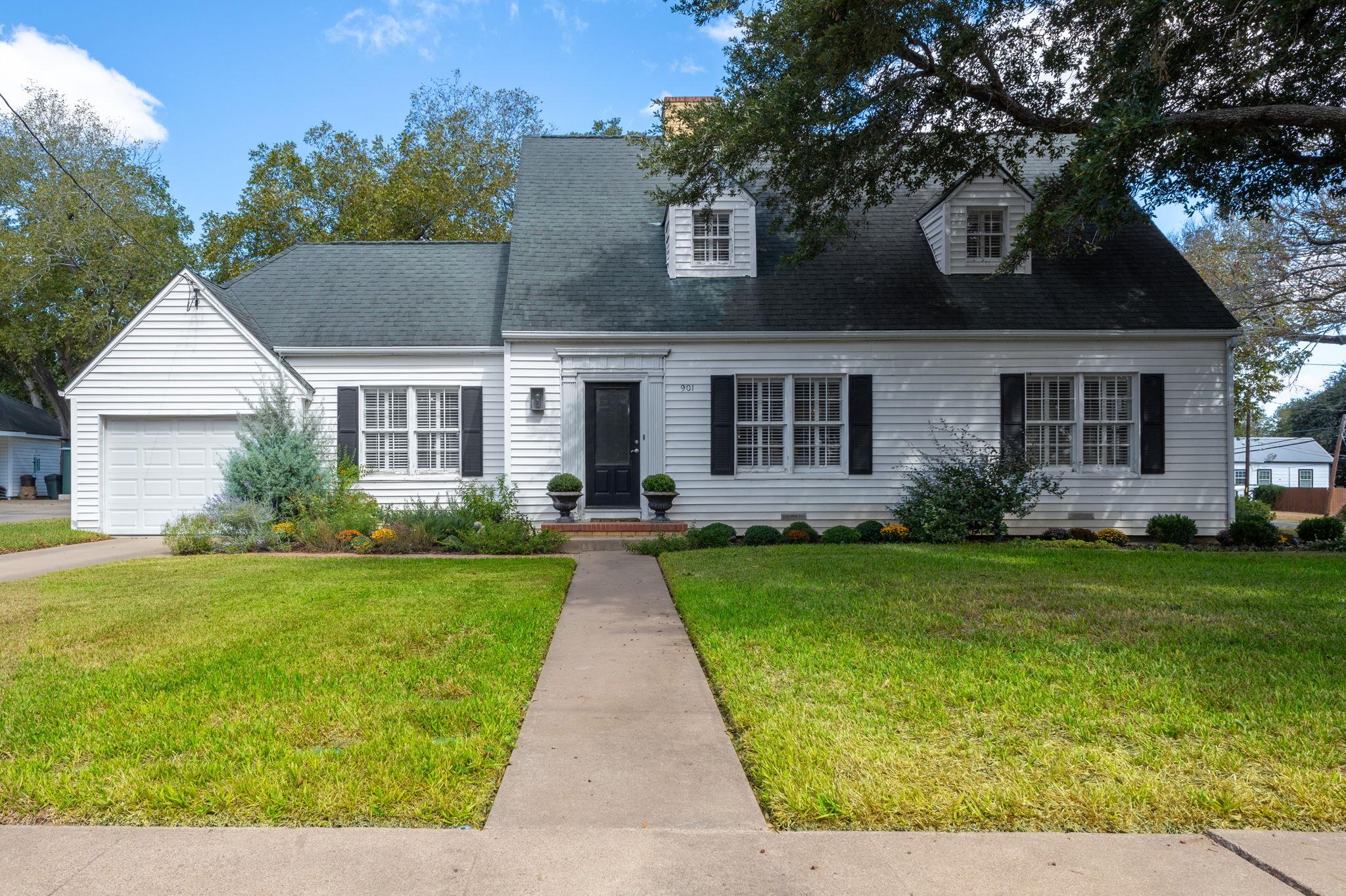 Single Family Residence