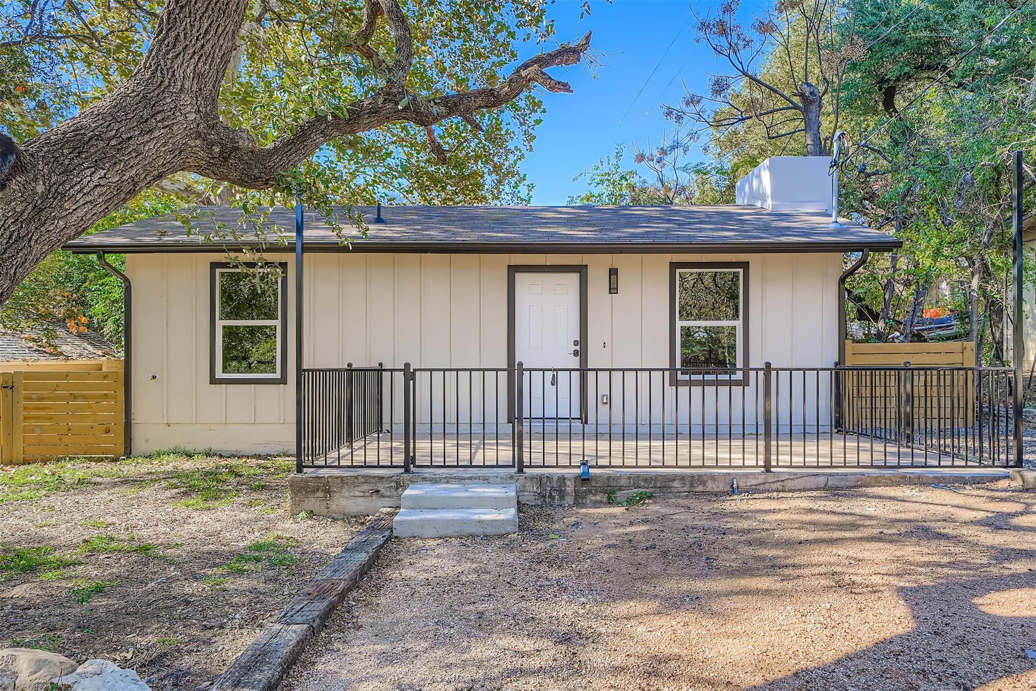 Single Family Residence