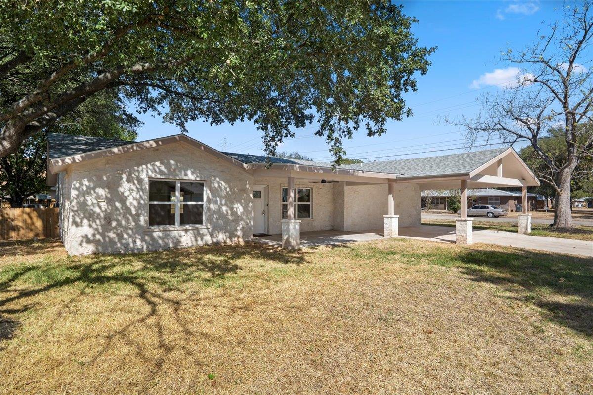 Single Family Residence