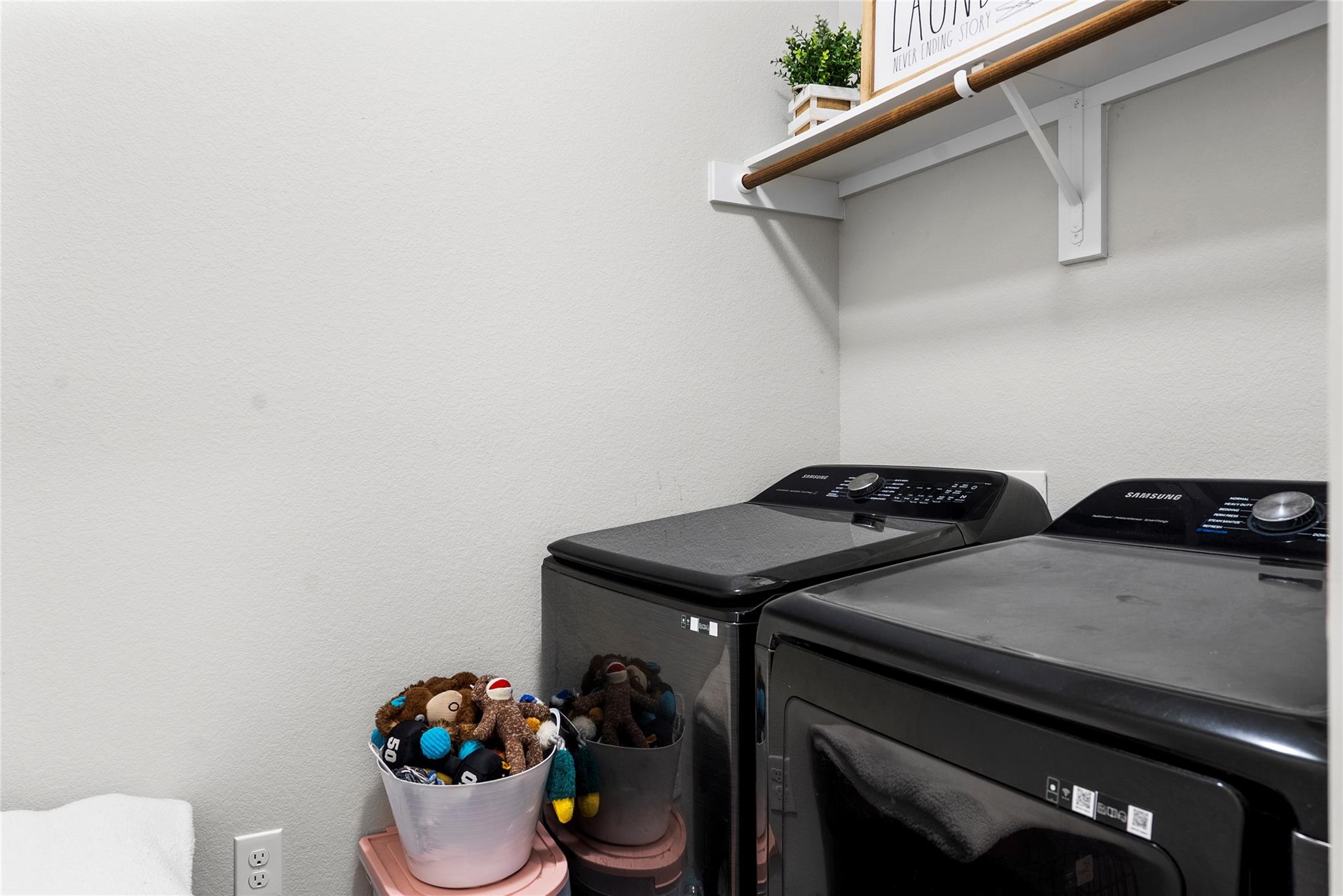 Photo 24