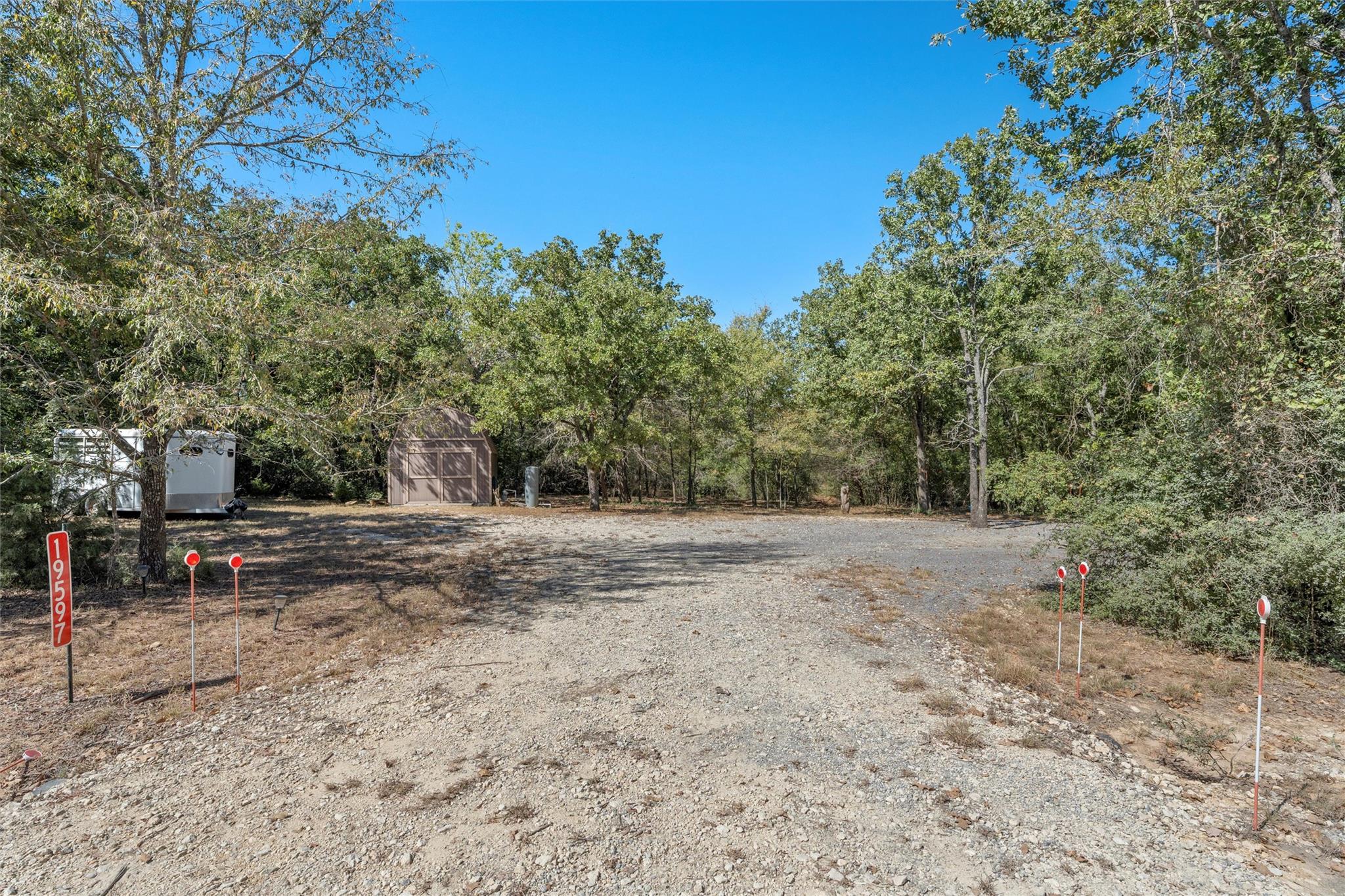 19597 Staceys Landing