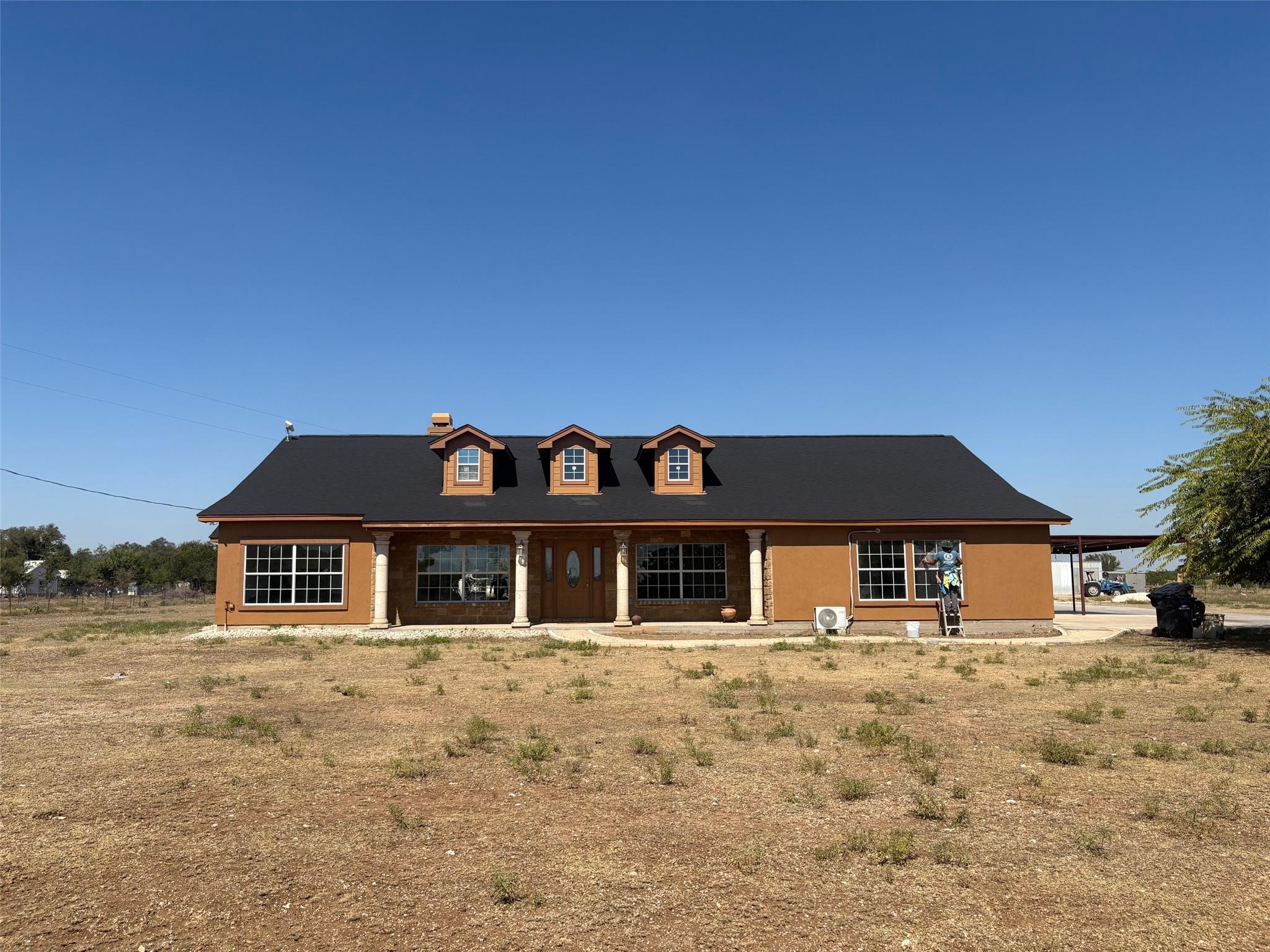 10817 County Road 272