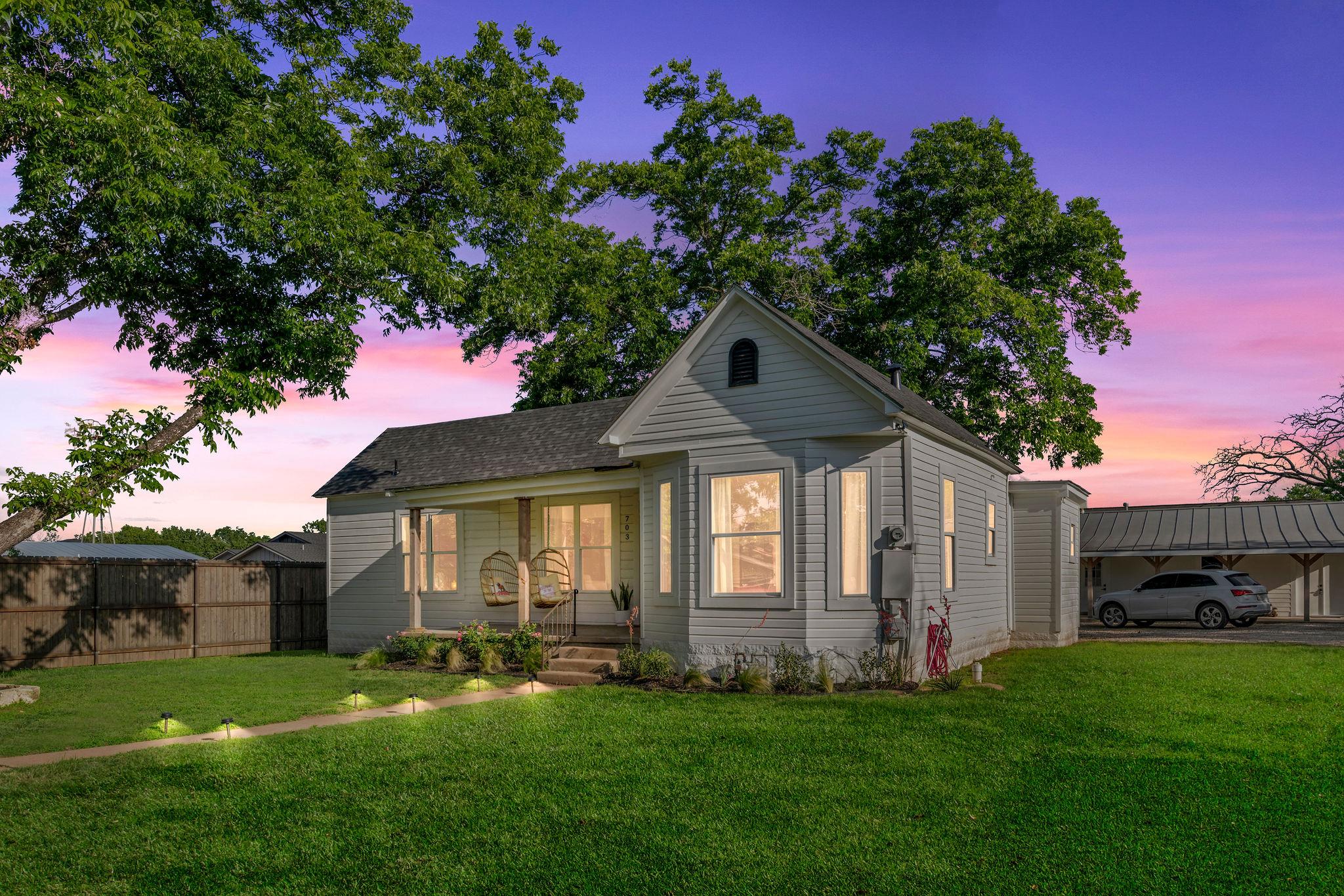 Single Family Residence