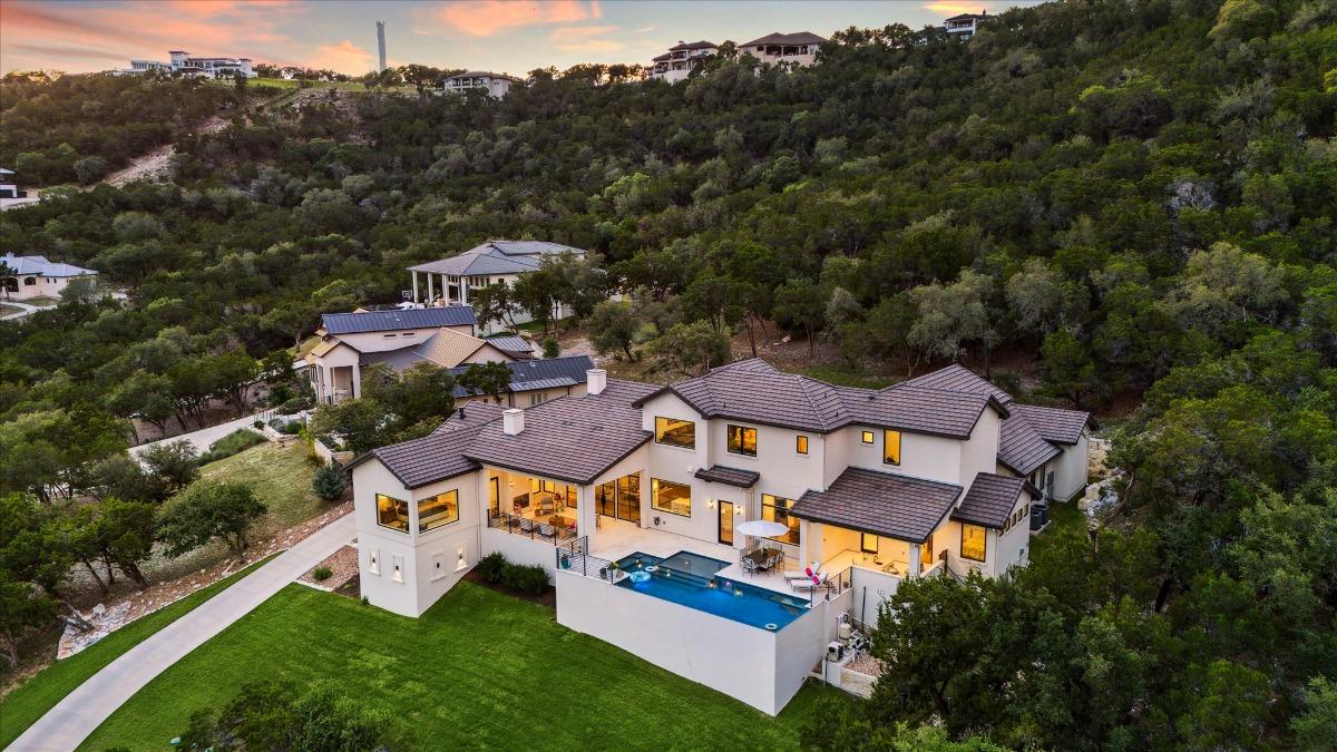 9416 Ranchland Hills
