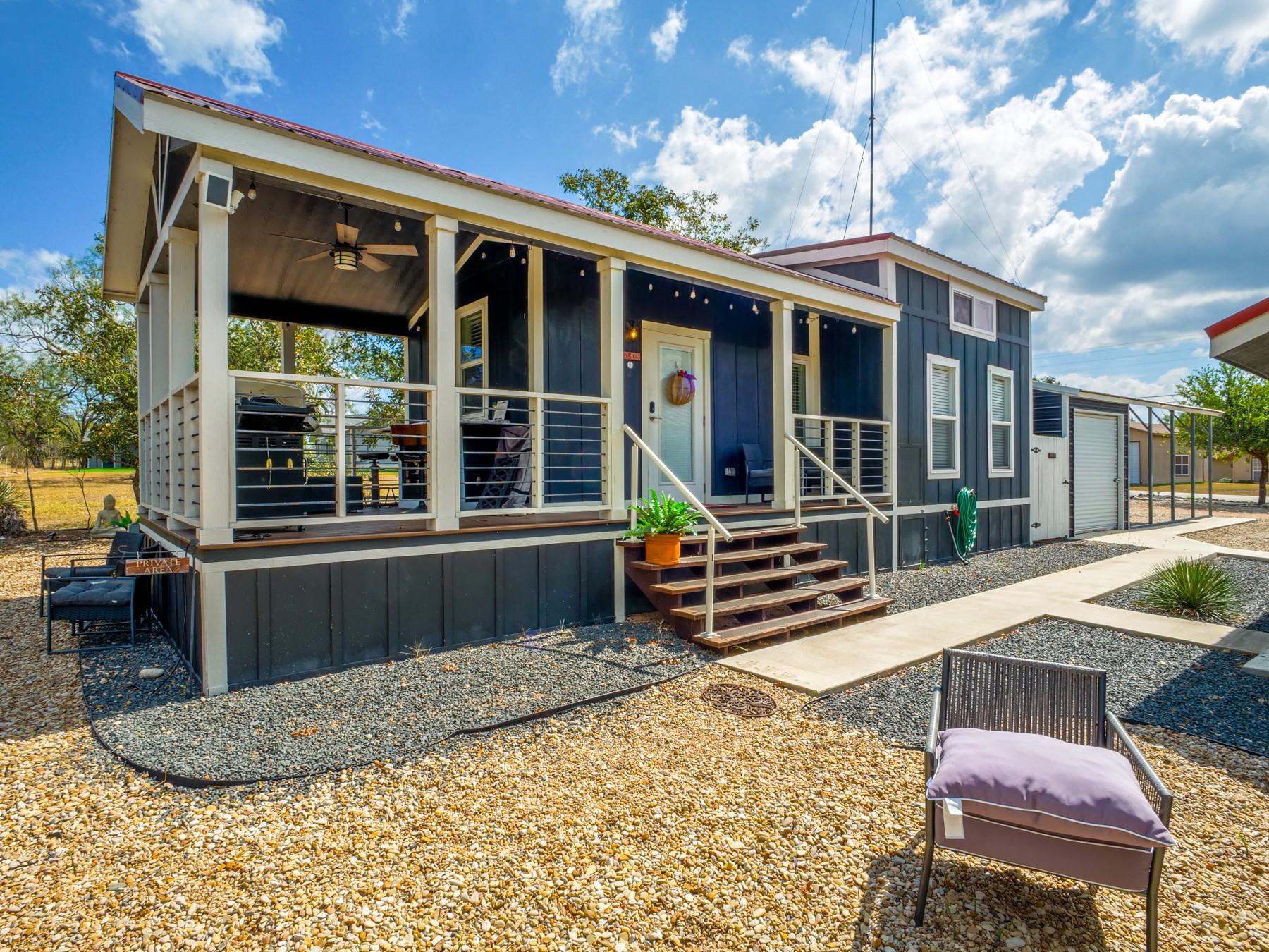 Single Family Residence