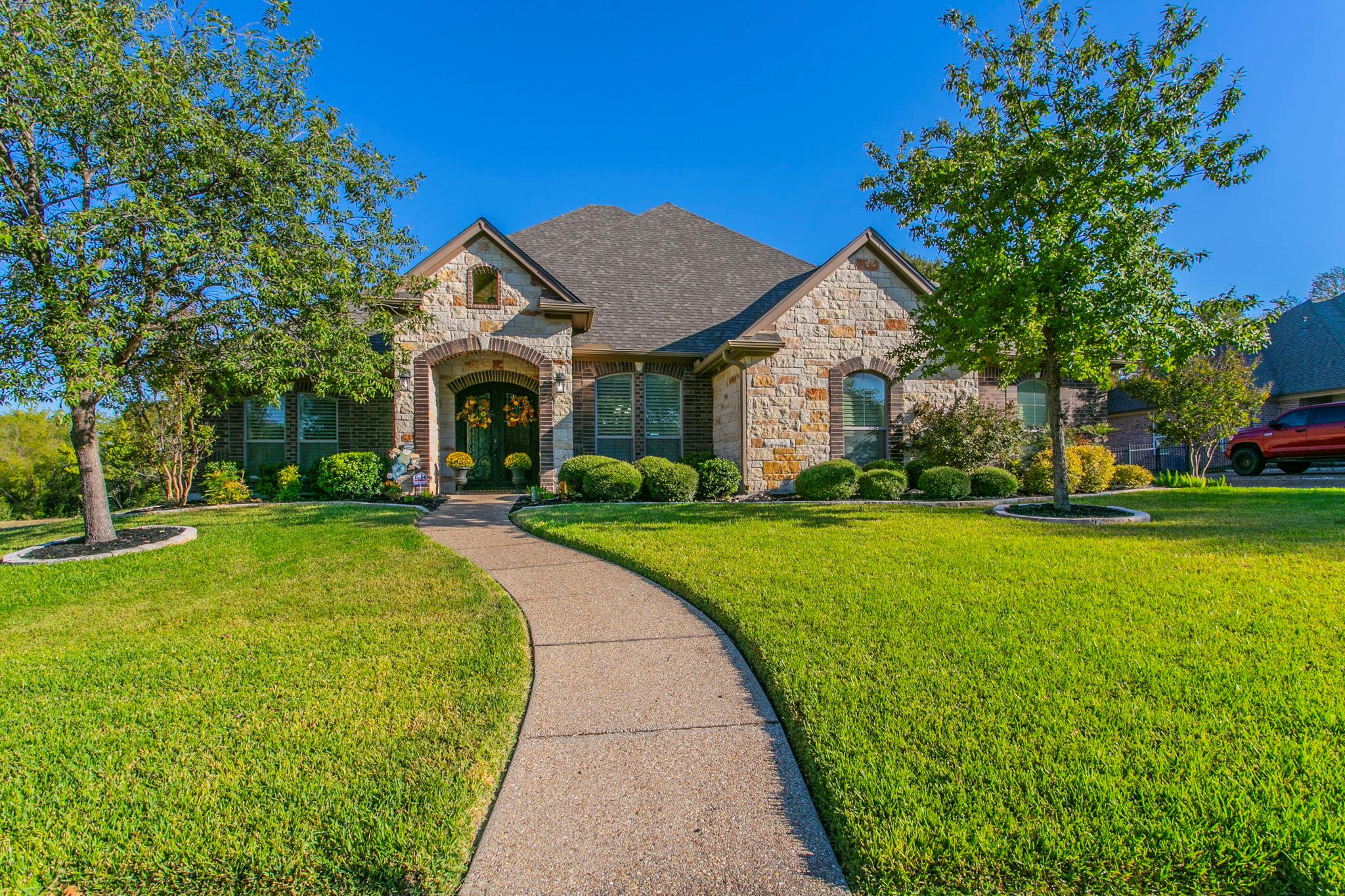 Single Family Residence