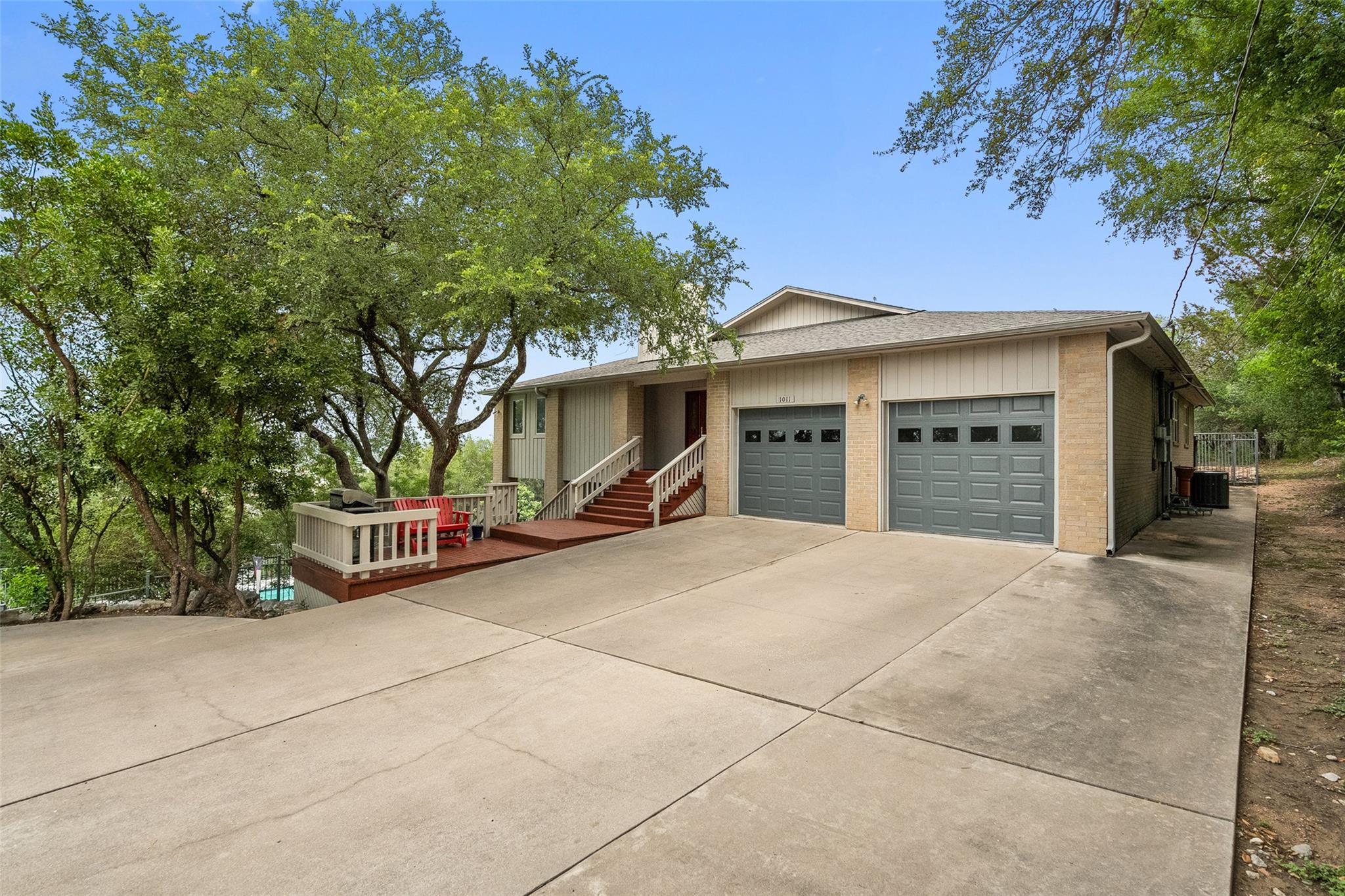 Single Family Residence