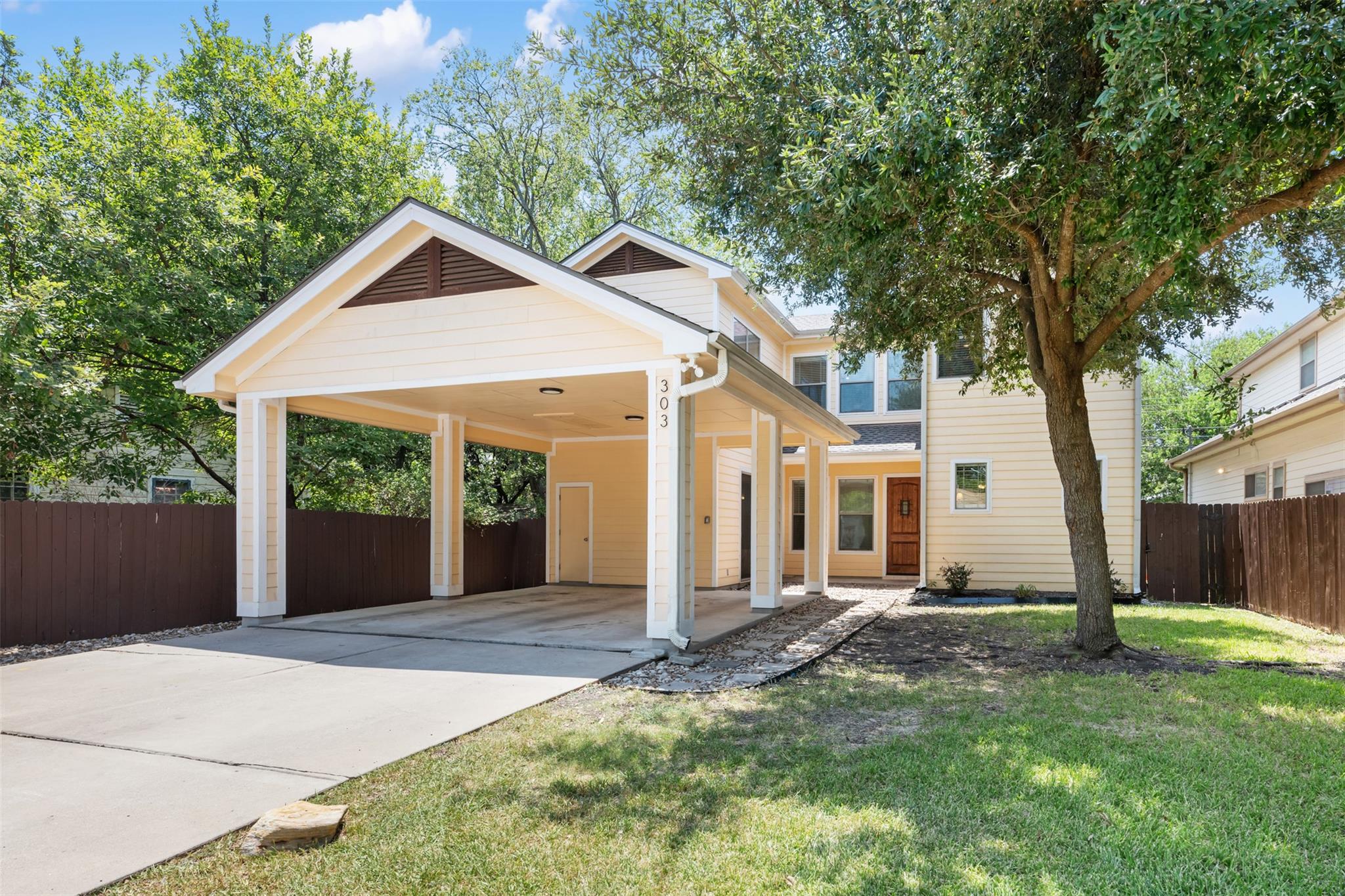 Single Family Residence
