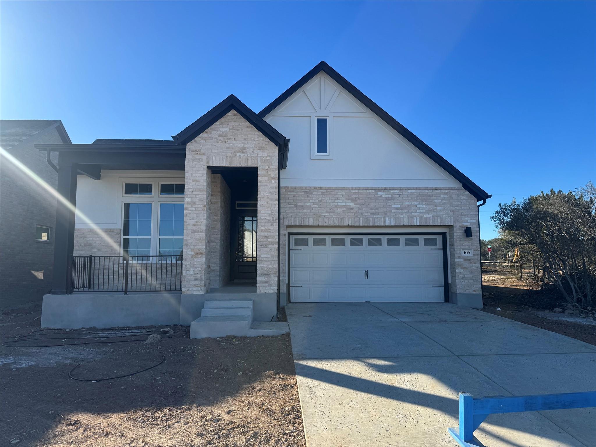 365 San Saba