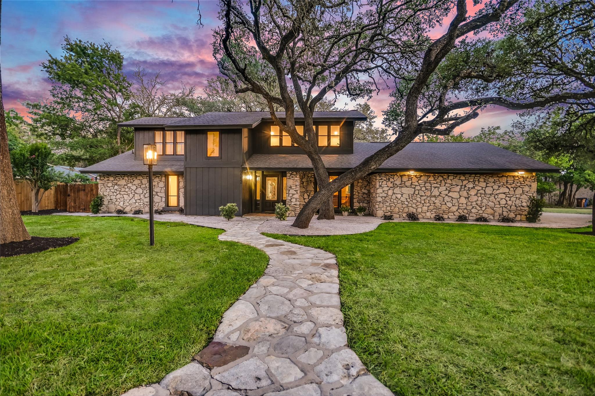 Single Family Residence