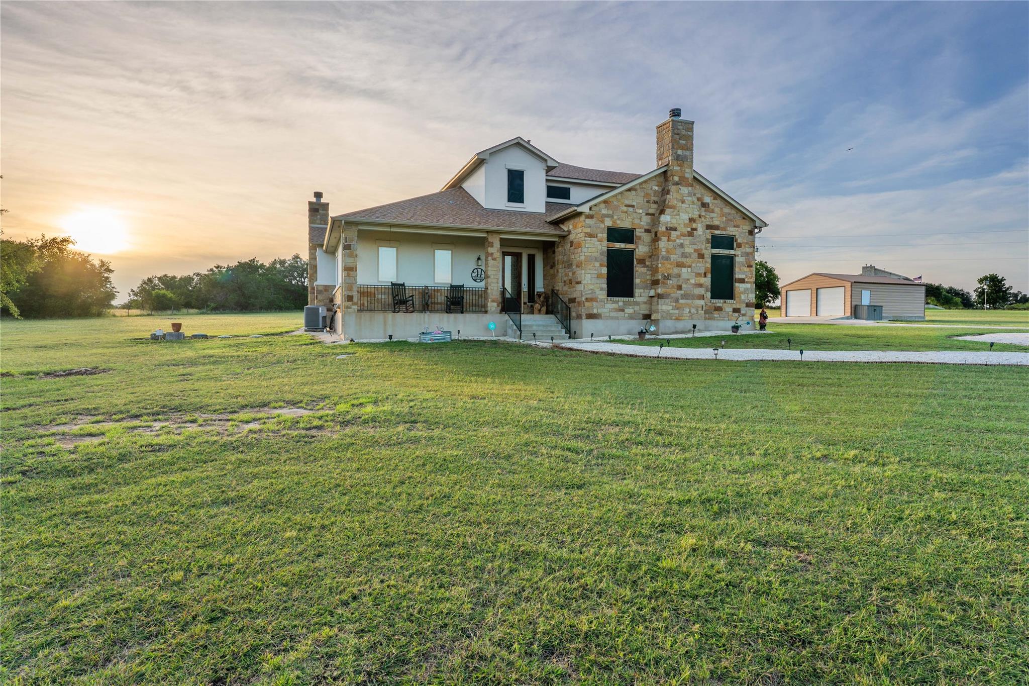 Single Family Residence