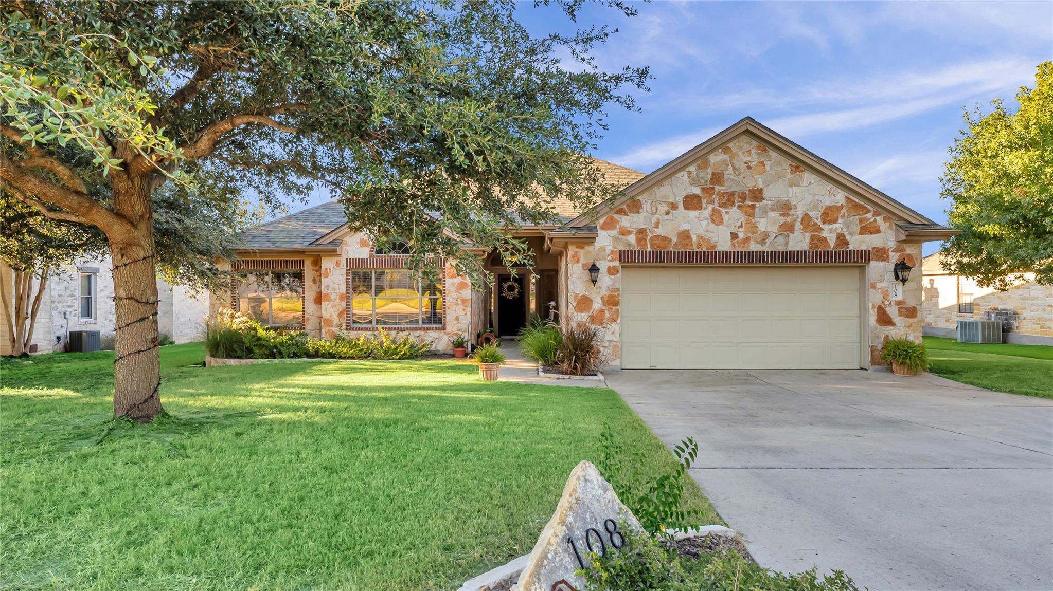 Single Family Residence