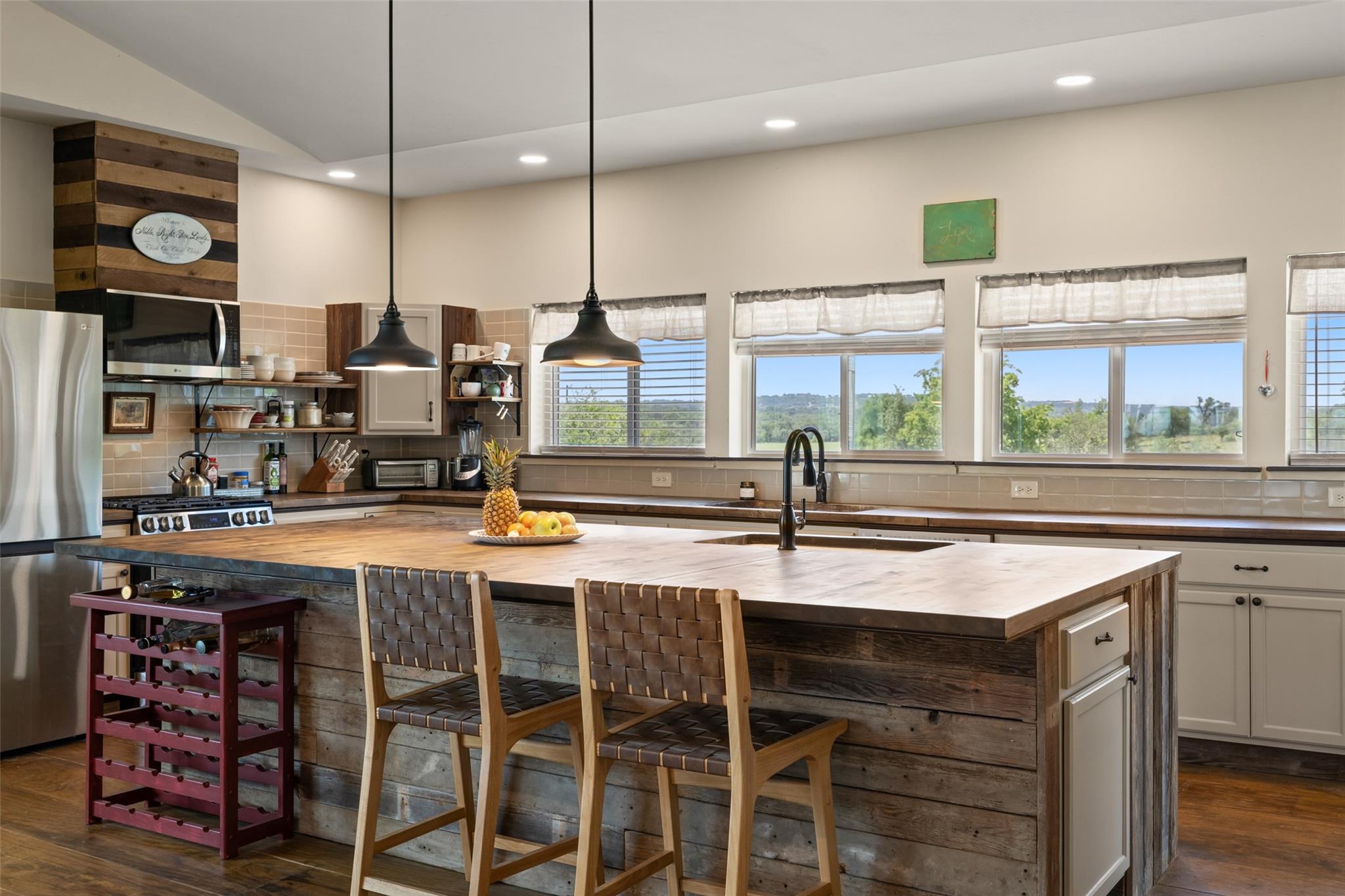 Single Family Residence