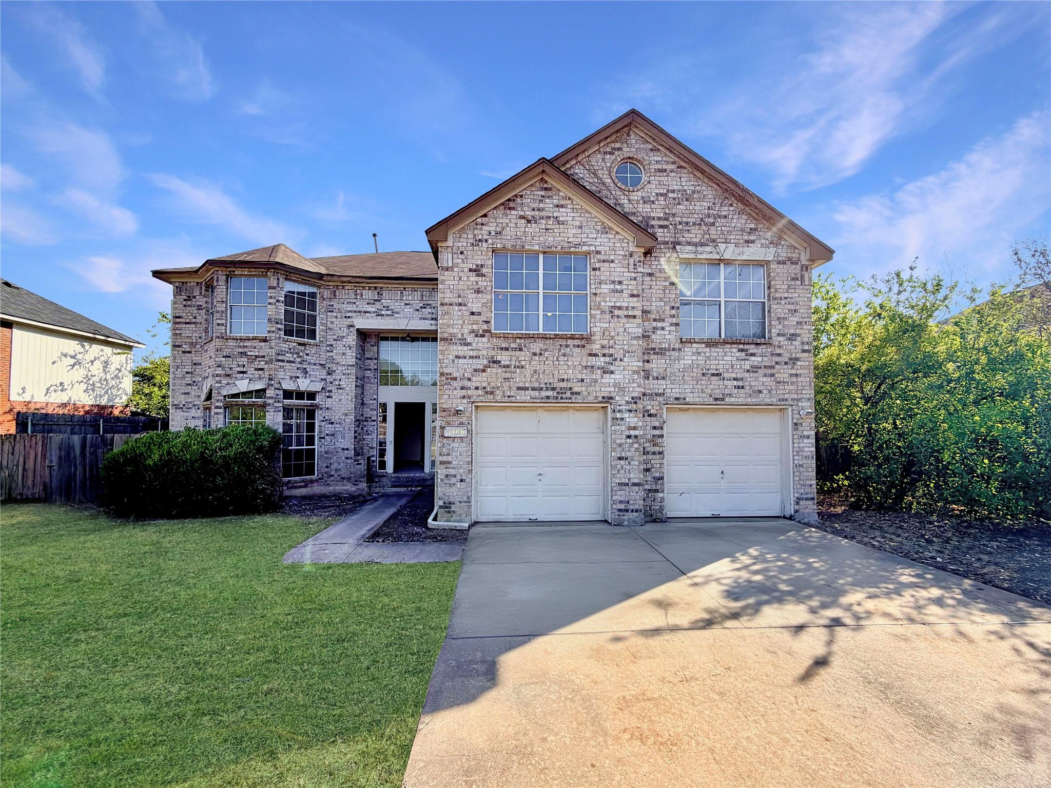 1106 Thistle