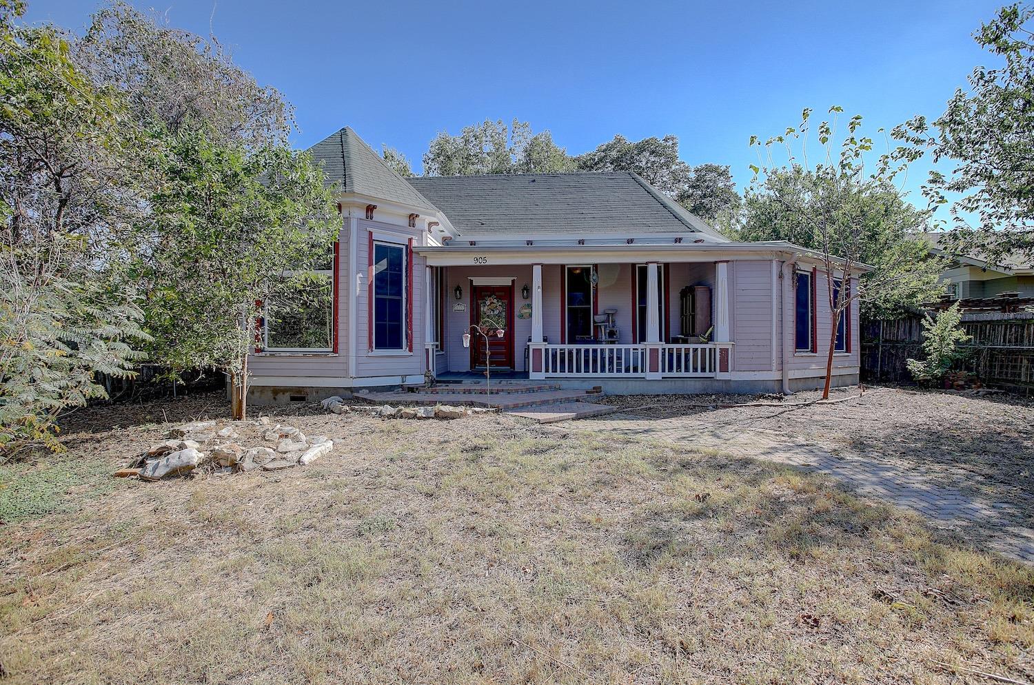 Single Family Residence