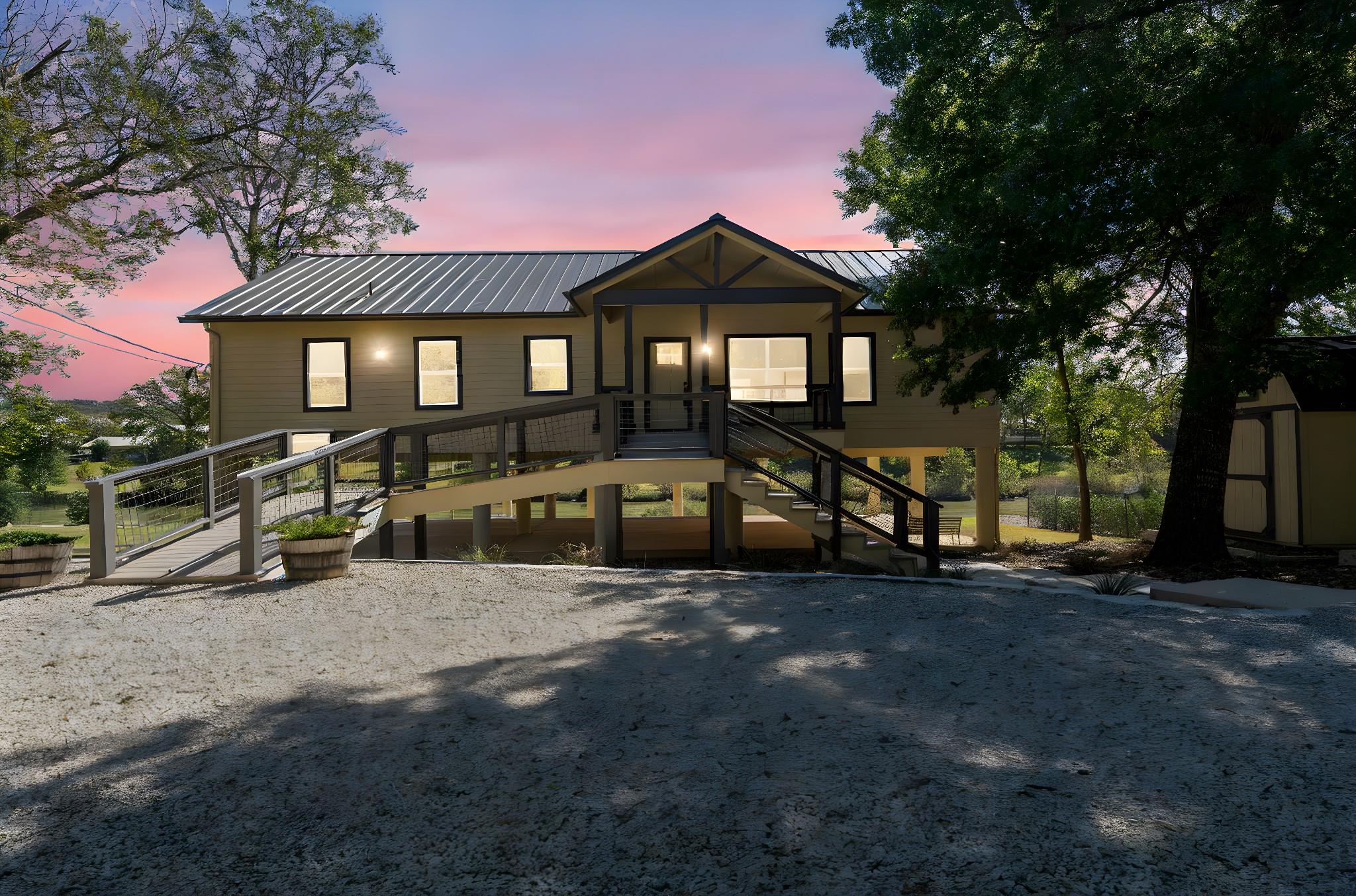 Single Family Residence