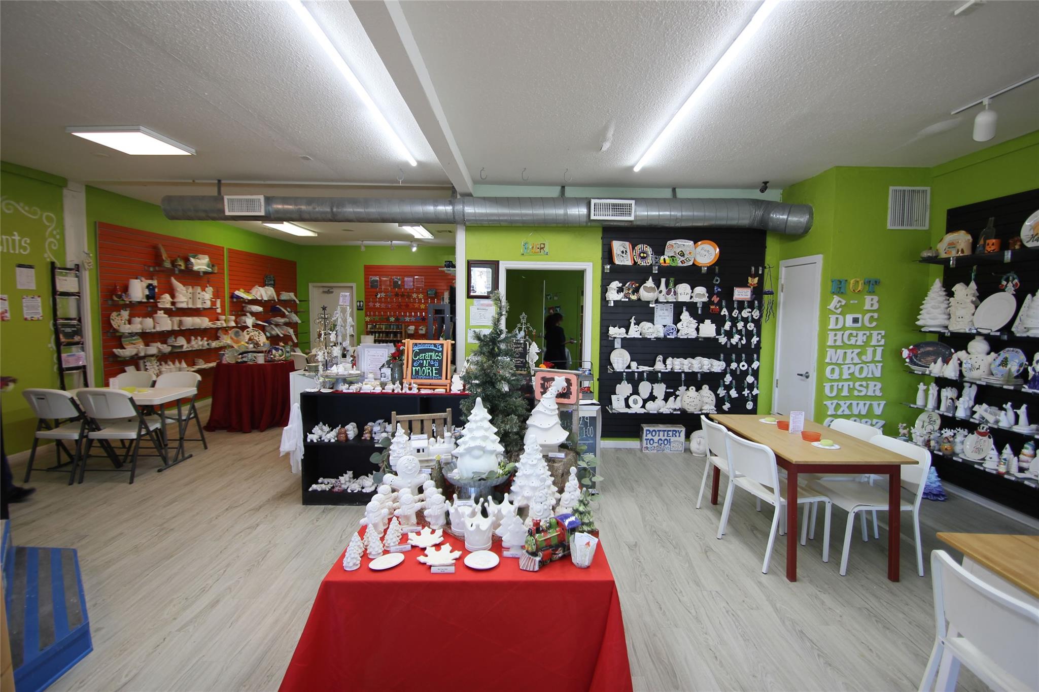 Photo 10