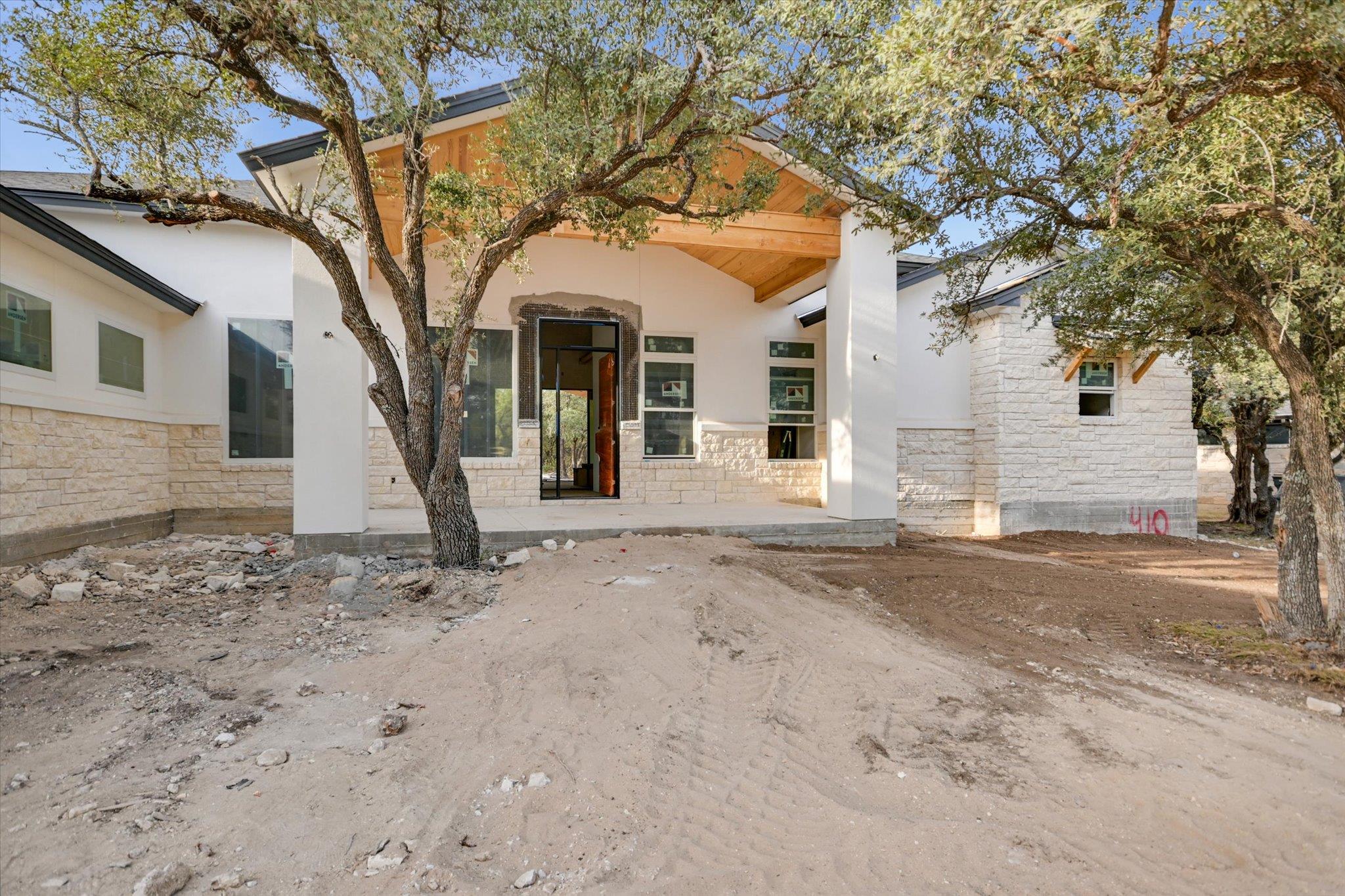Single Family Residence