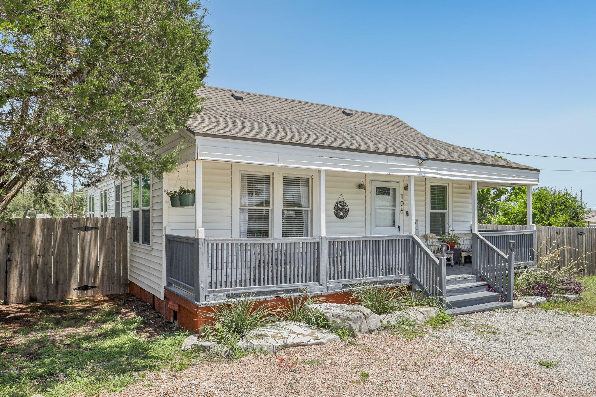 Single Family Residence