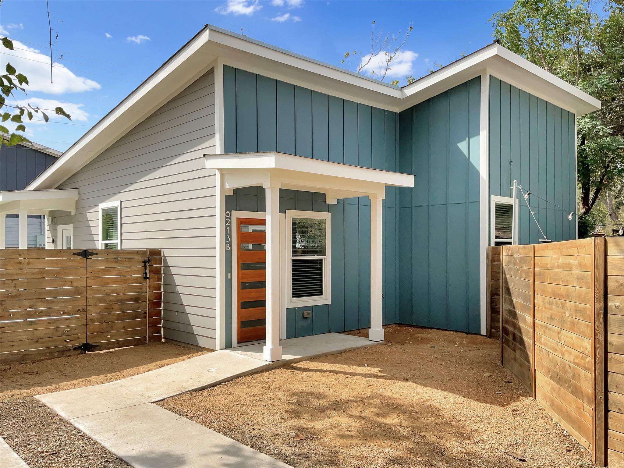 Single Family Residence