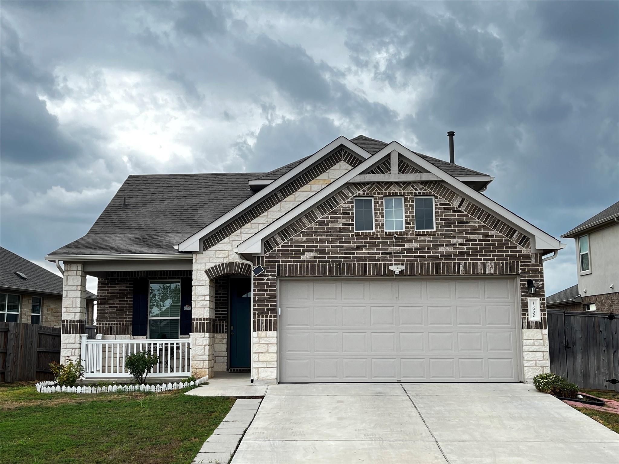 Single Family Residence